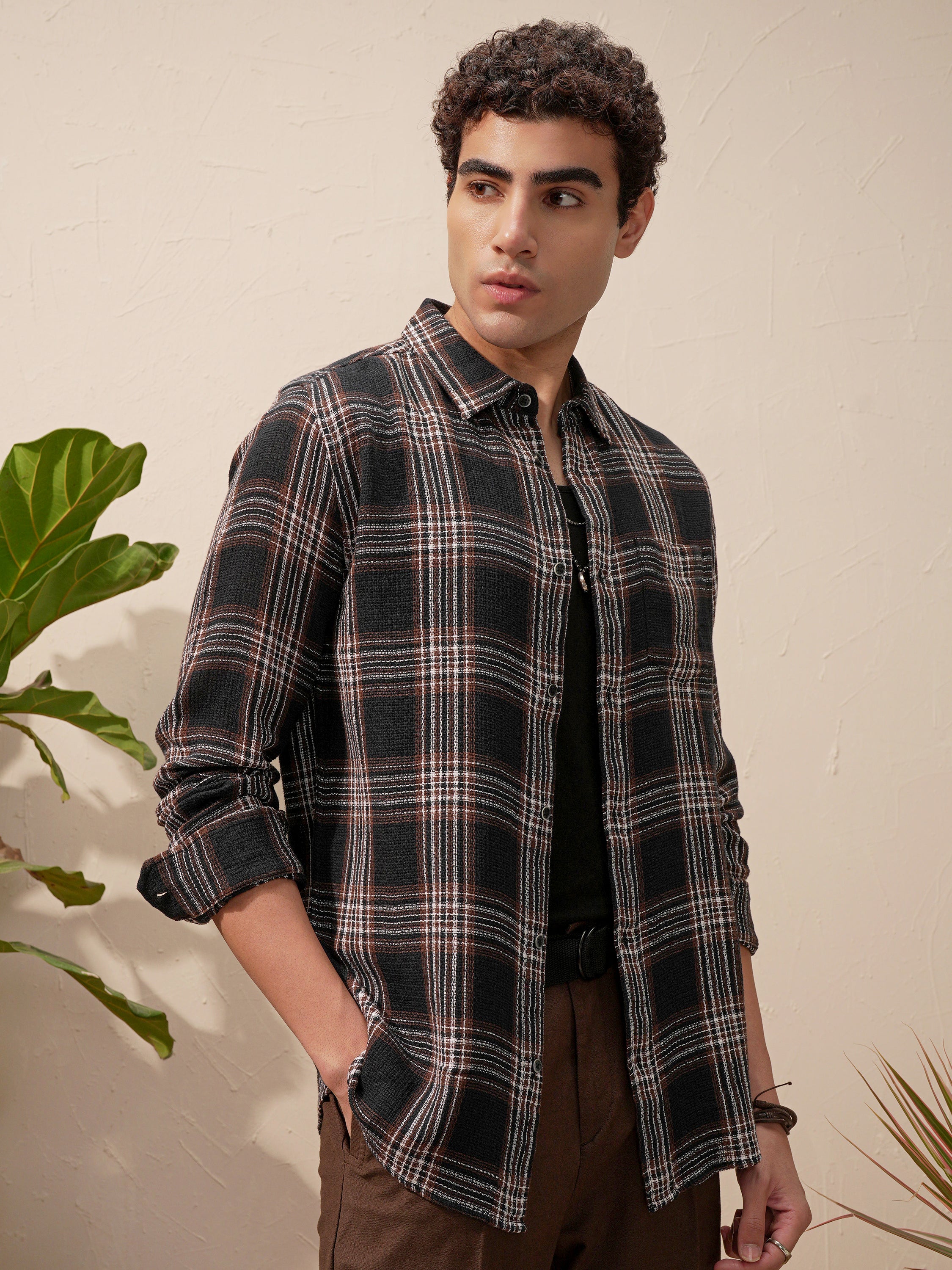 Highlander Men Navy Blue Checked Slim Fit Casual Shirt - Navy Blue - Image 6