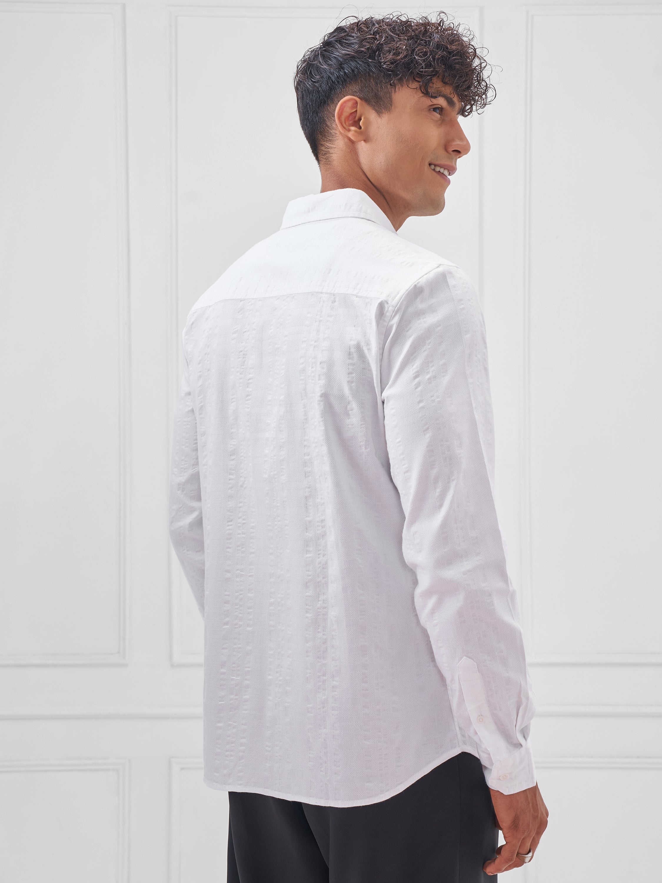 Highlander Men White Self Design Slim Fit Casual Shirt - White - Image 3