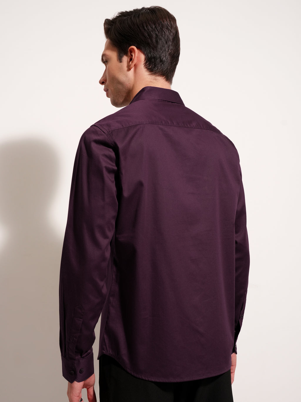 Highlander Men Purple Self Design Slim Fit Casual Shirt - Purple - Image 3