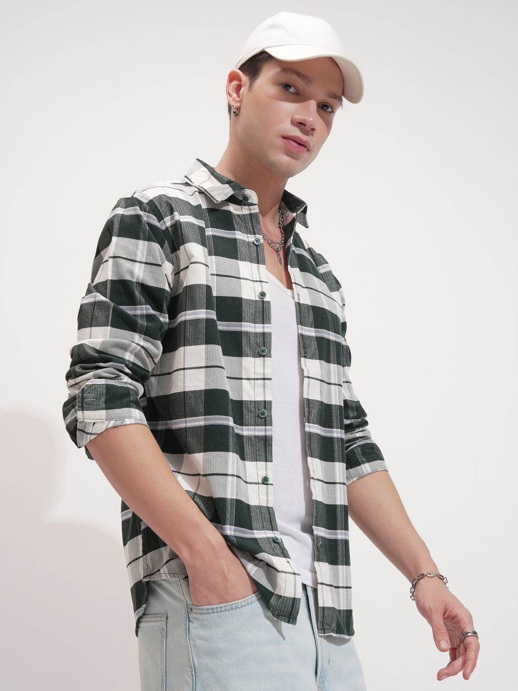 Highlander Men Green Checked Slim Fit Casual Shirt - Green - Image 6