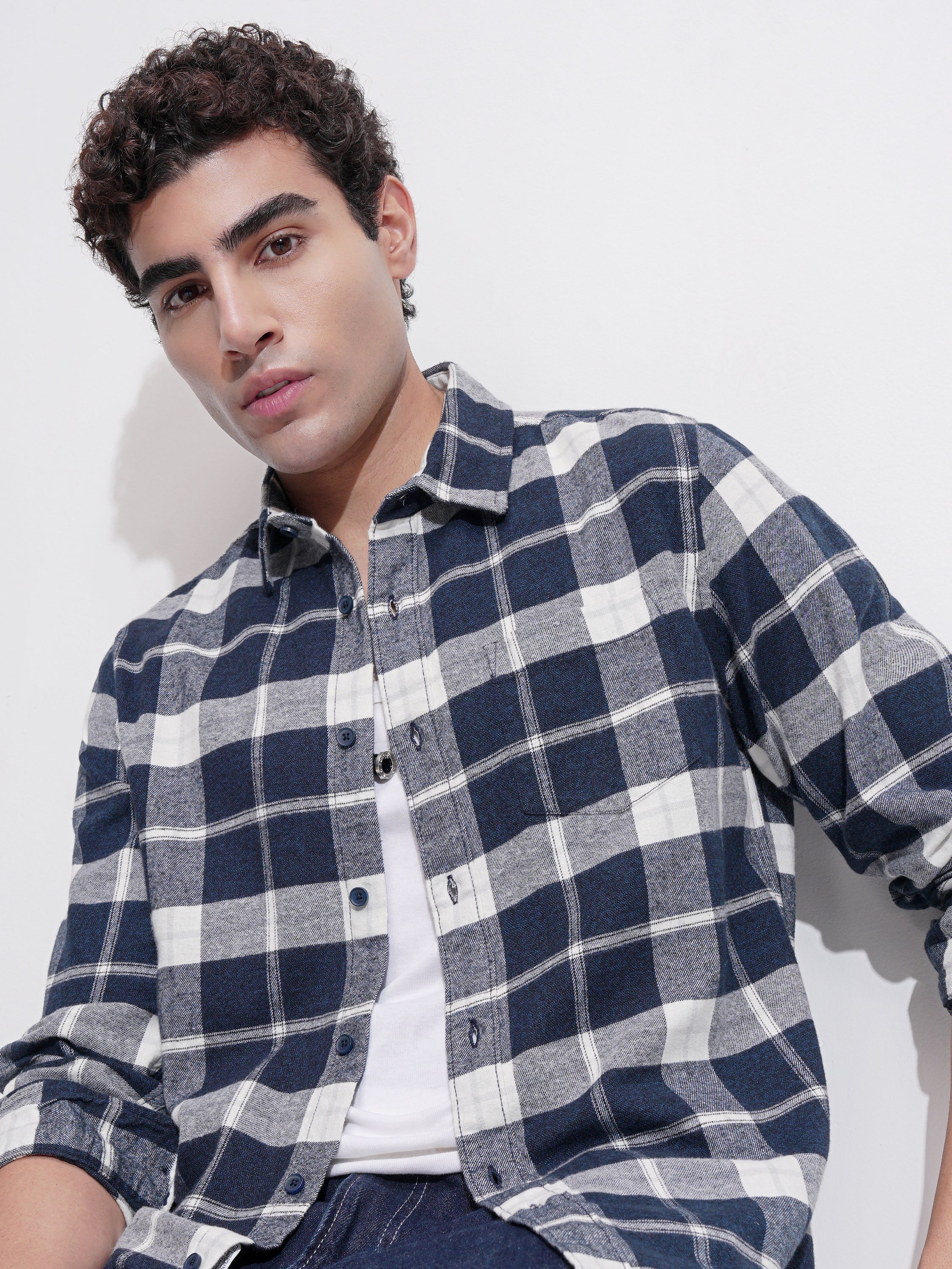 Highlander Men Navy Blue Checked Slim Fit Casual Shirt - Navy Blue - Image 1
