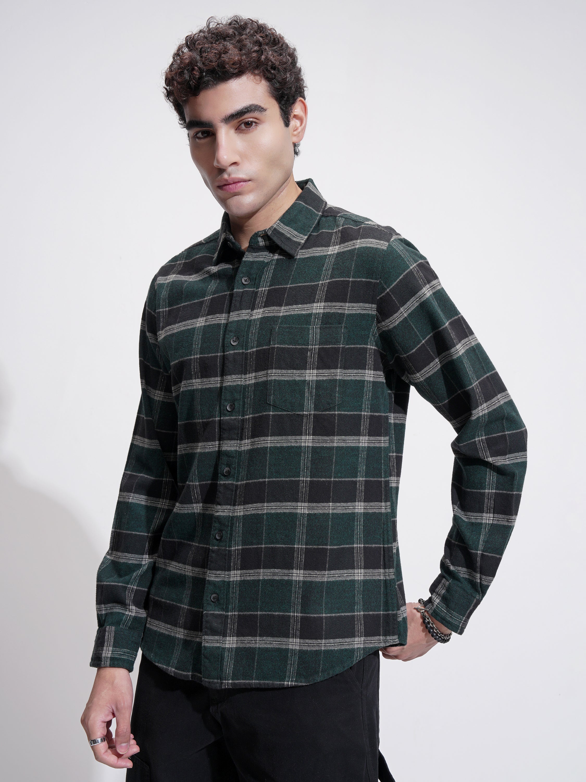 Highlander Men Green Checked Slim Fit Casual Shirt - Green - Image 4