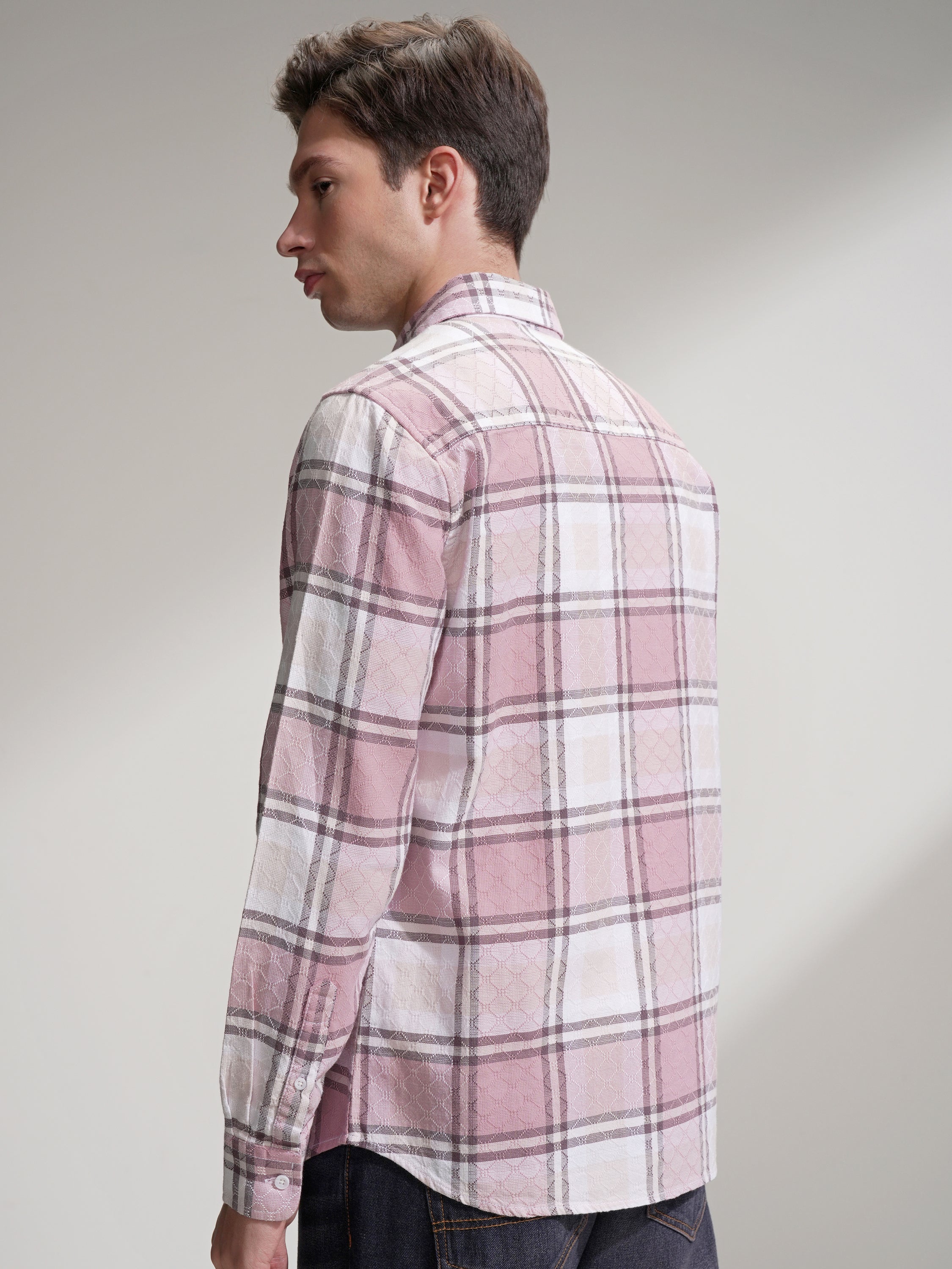 Highlander Men Pink Checked Slim Fit Casual Shirt - Pink - Image 3