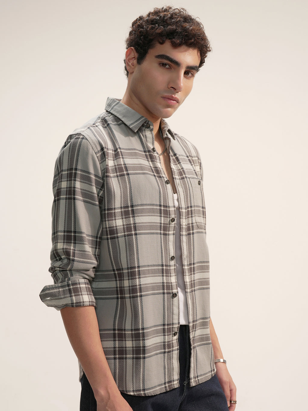 Highlander Men Grey Checked Slim Fit Casual Shirt - Grey - Image 6
