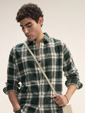 Highlander Men Green Checked Slim Fit Casual Shirt - Green - Image 1