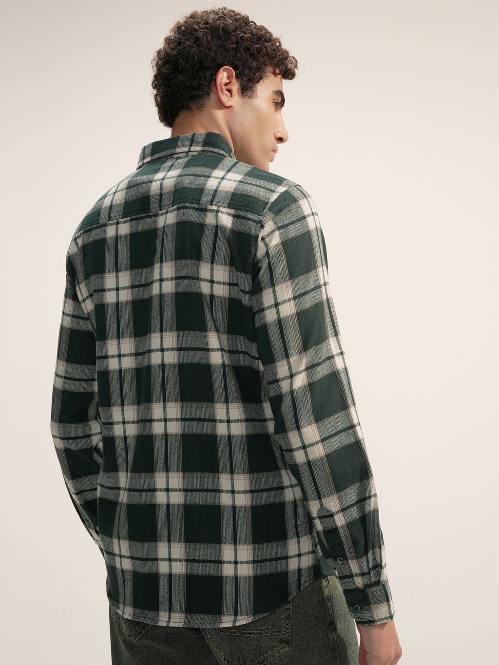 Highlander Men Green Checked Slim Fit Casual Shirt - Green - Image 3