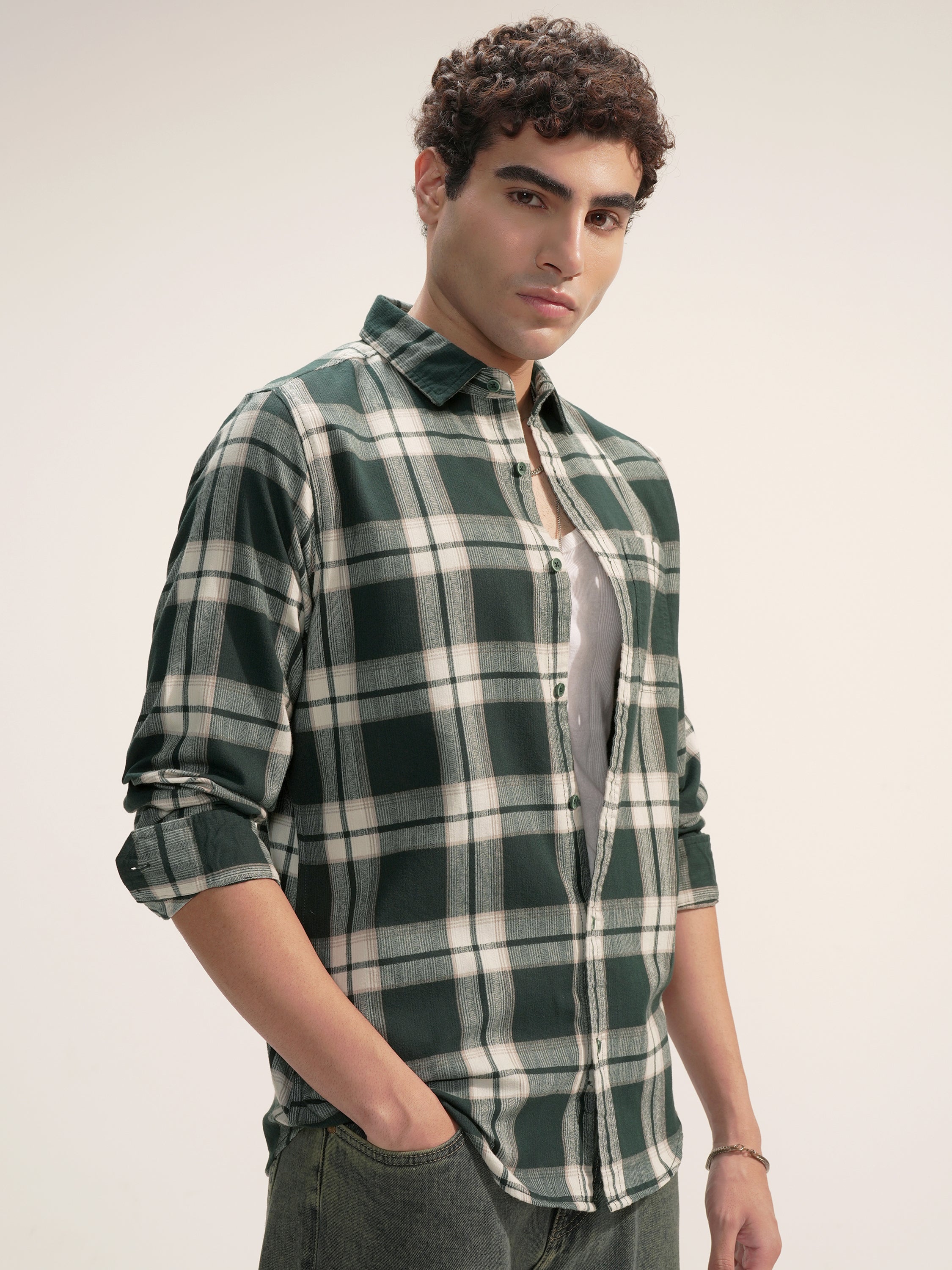 Highlander Men Green Checked Slim Fit Casual Shirt - Green - Image 6