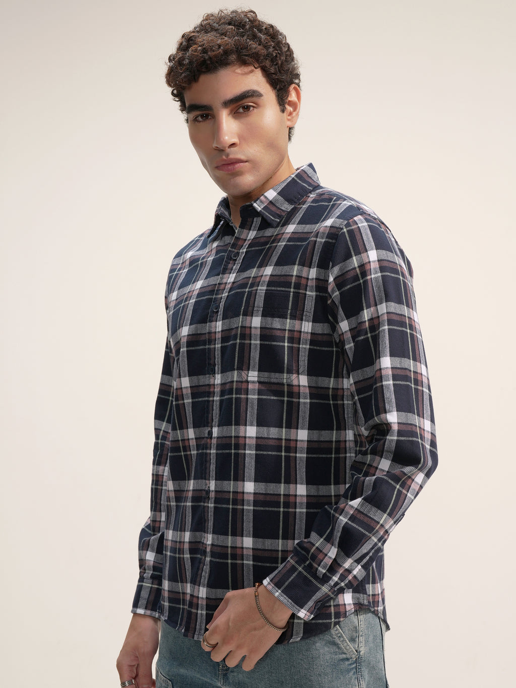 Highlander Men Navy Blue Checked Slim Fit Casual Shirt - Navy Blue - Image 4