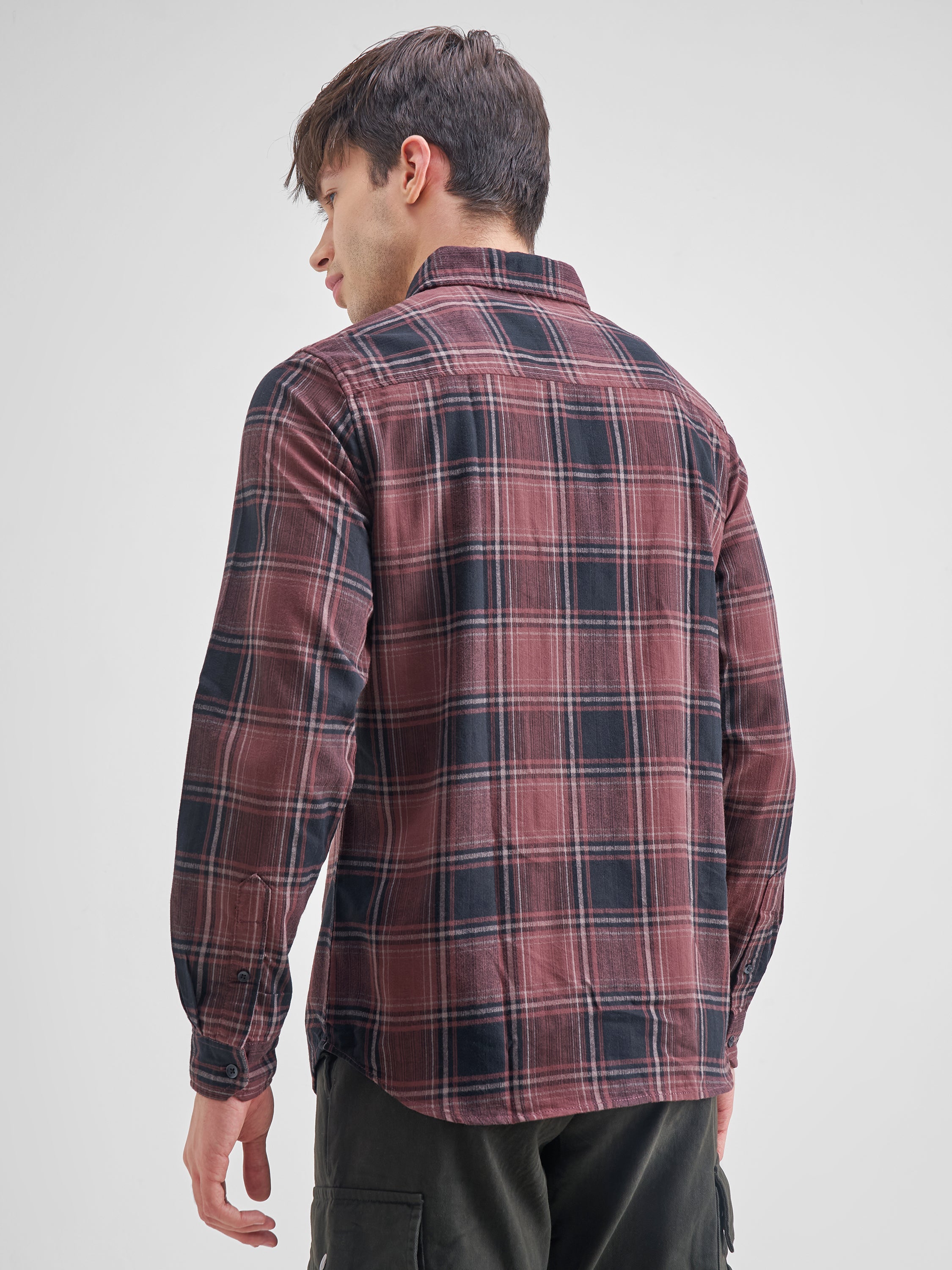 Highlander Men Maroon Checked Slim Fit Casual Shirt - Maroon - Image 3