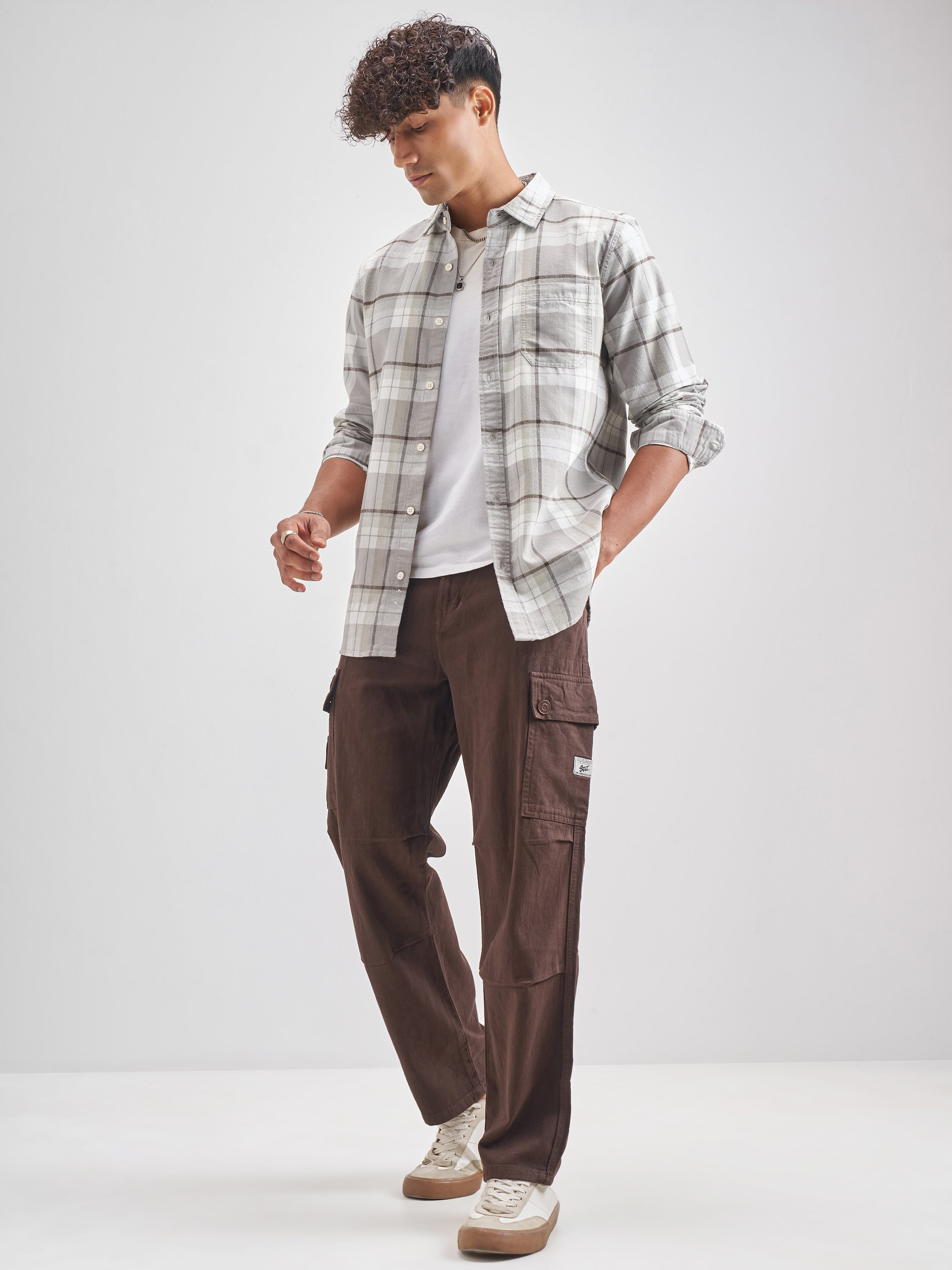 Highlander Men Grey Checked Slim Fit Casual Shirt - Grey - Image 2