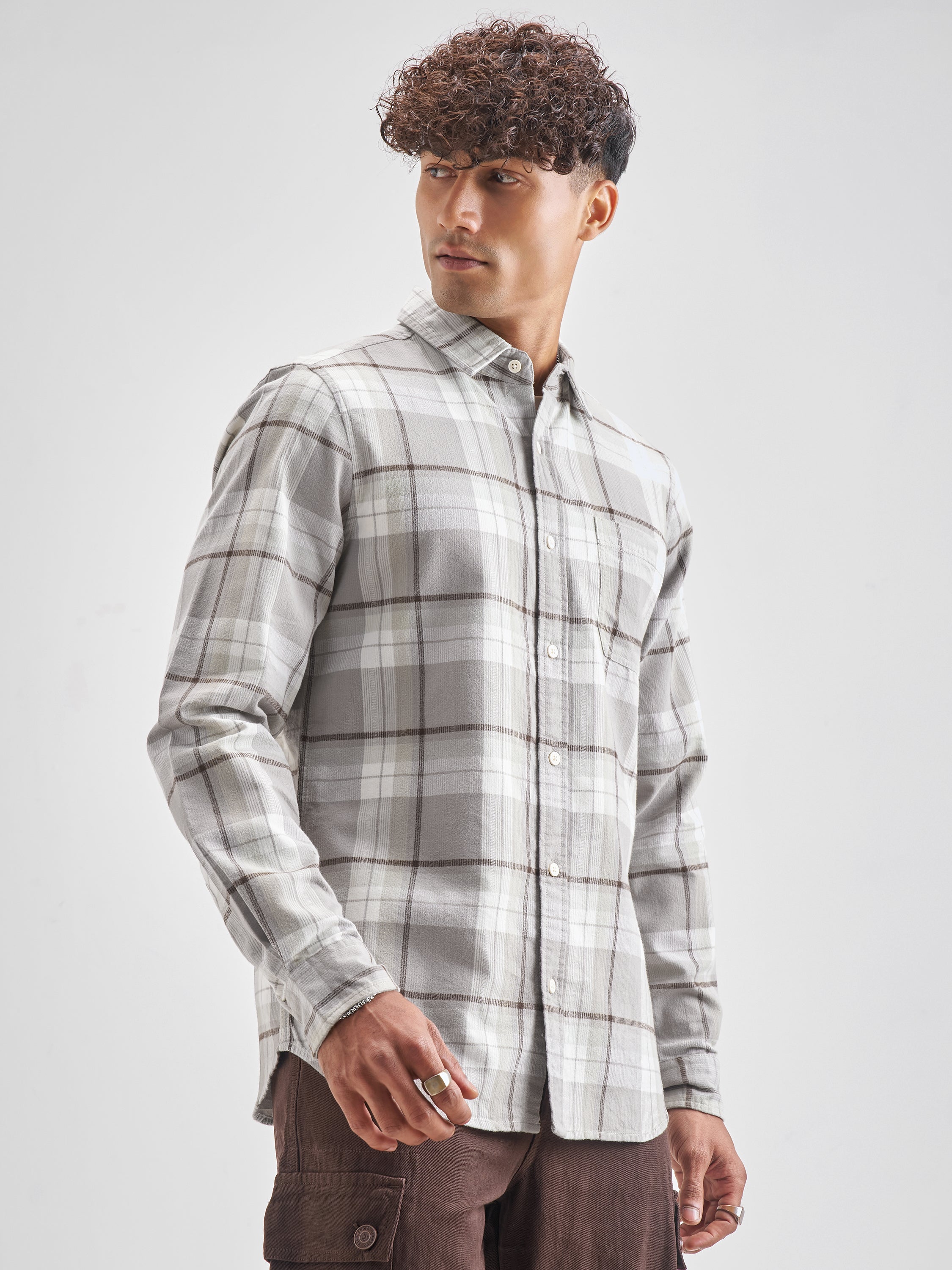 Highlander Men Grey Checked Slim Fit Casual Shirt - Grey - Image 6