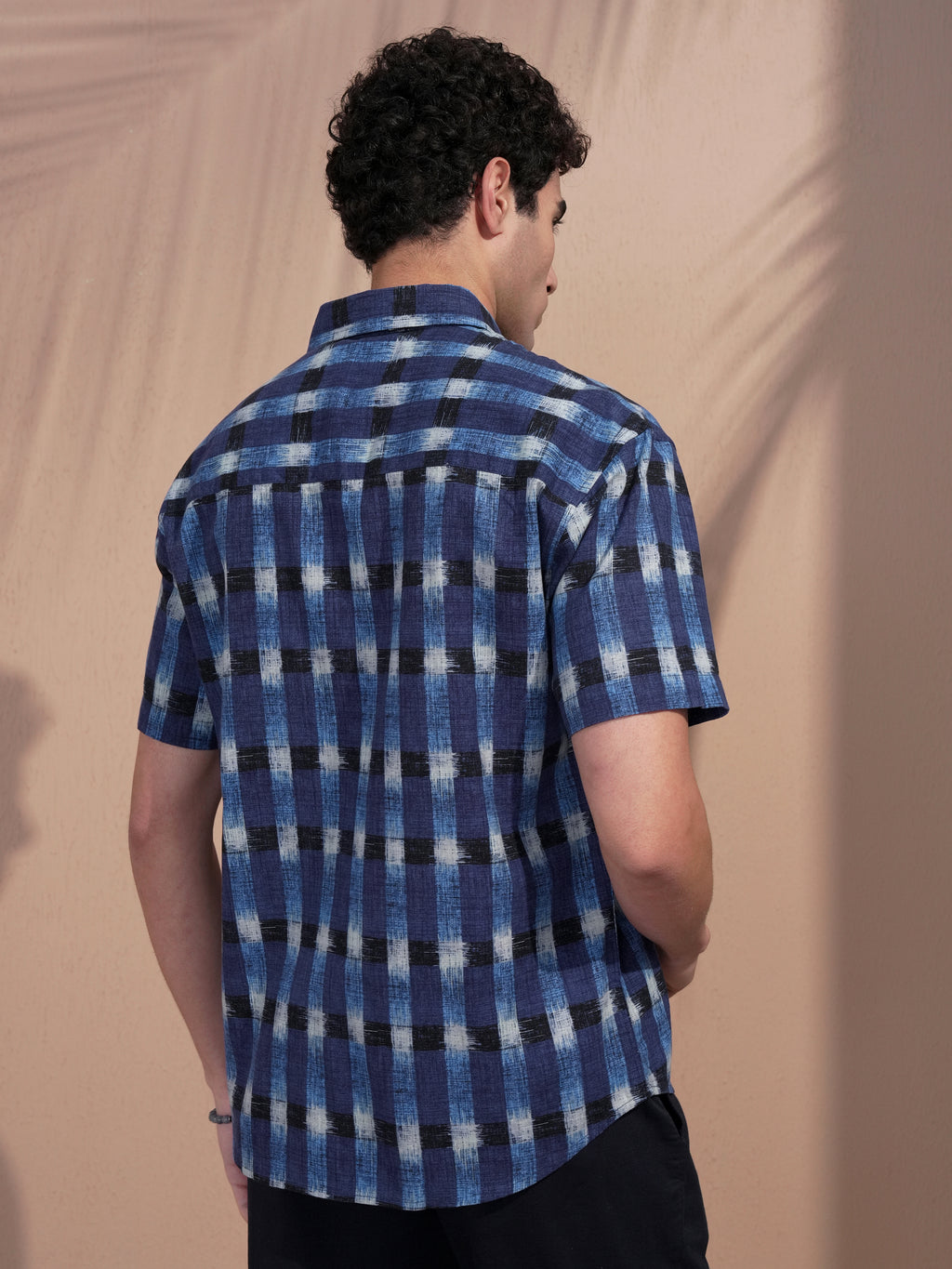 Highlander Men Blue Checked Relaxed Fit Casual Shirt - Blue - Image 3