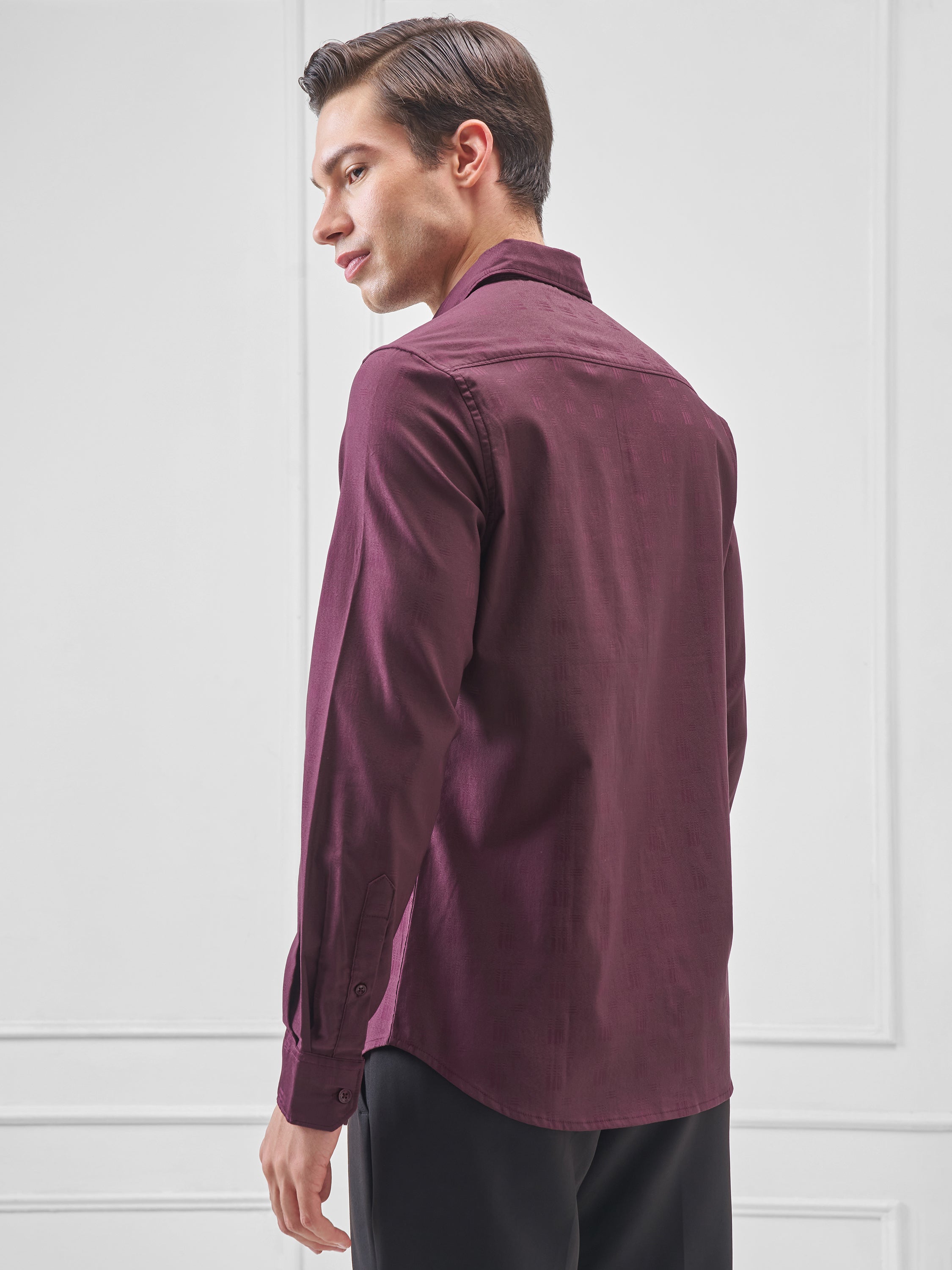 Highlander Men Purple Self Design Slim Fit Casual Shirt - Purple - Image 3