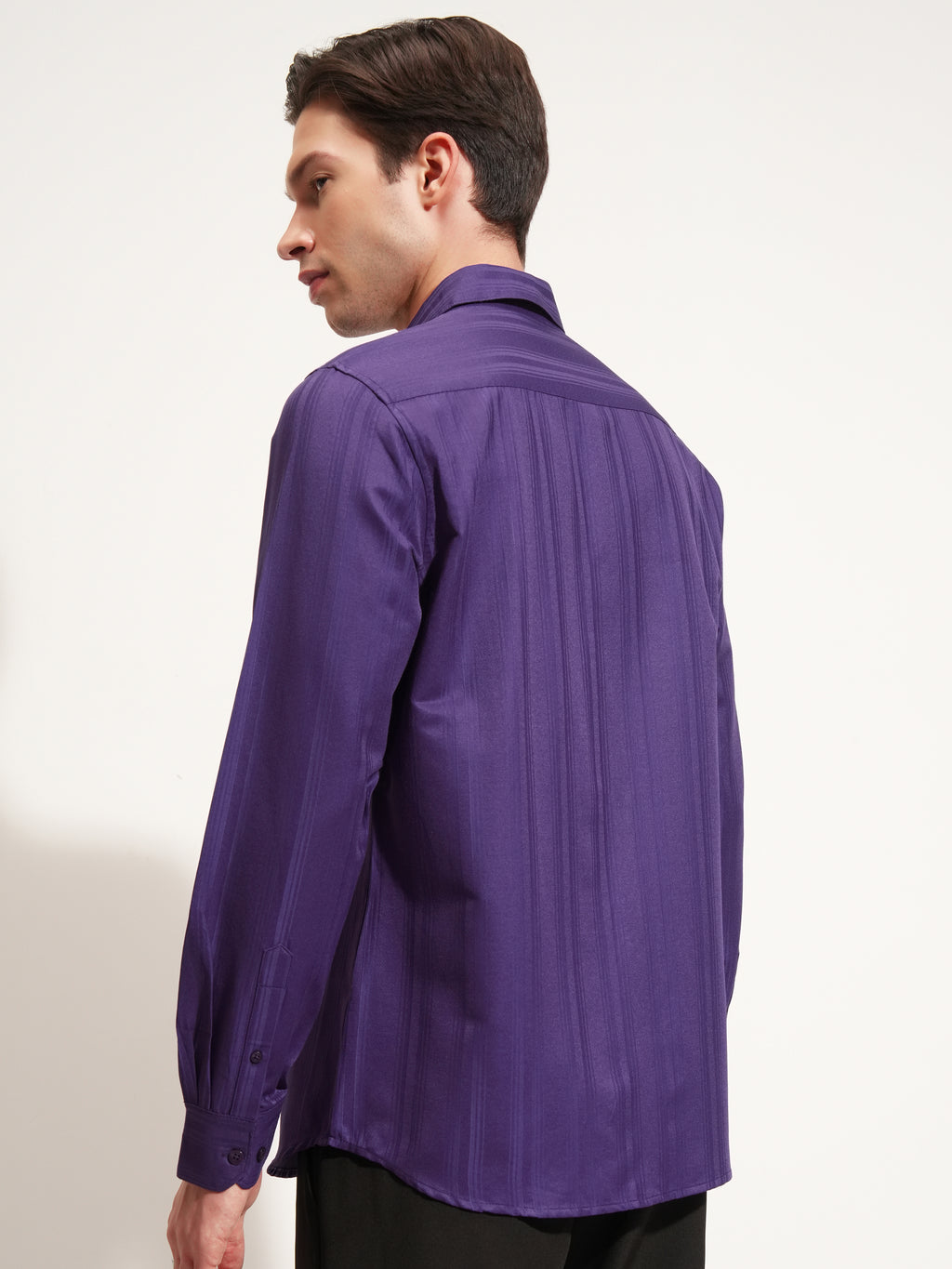 Highlander Men Purple Self Design Slim Fit Casual Shirt - Purple - Image 3