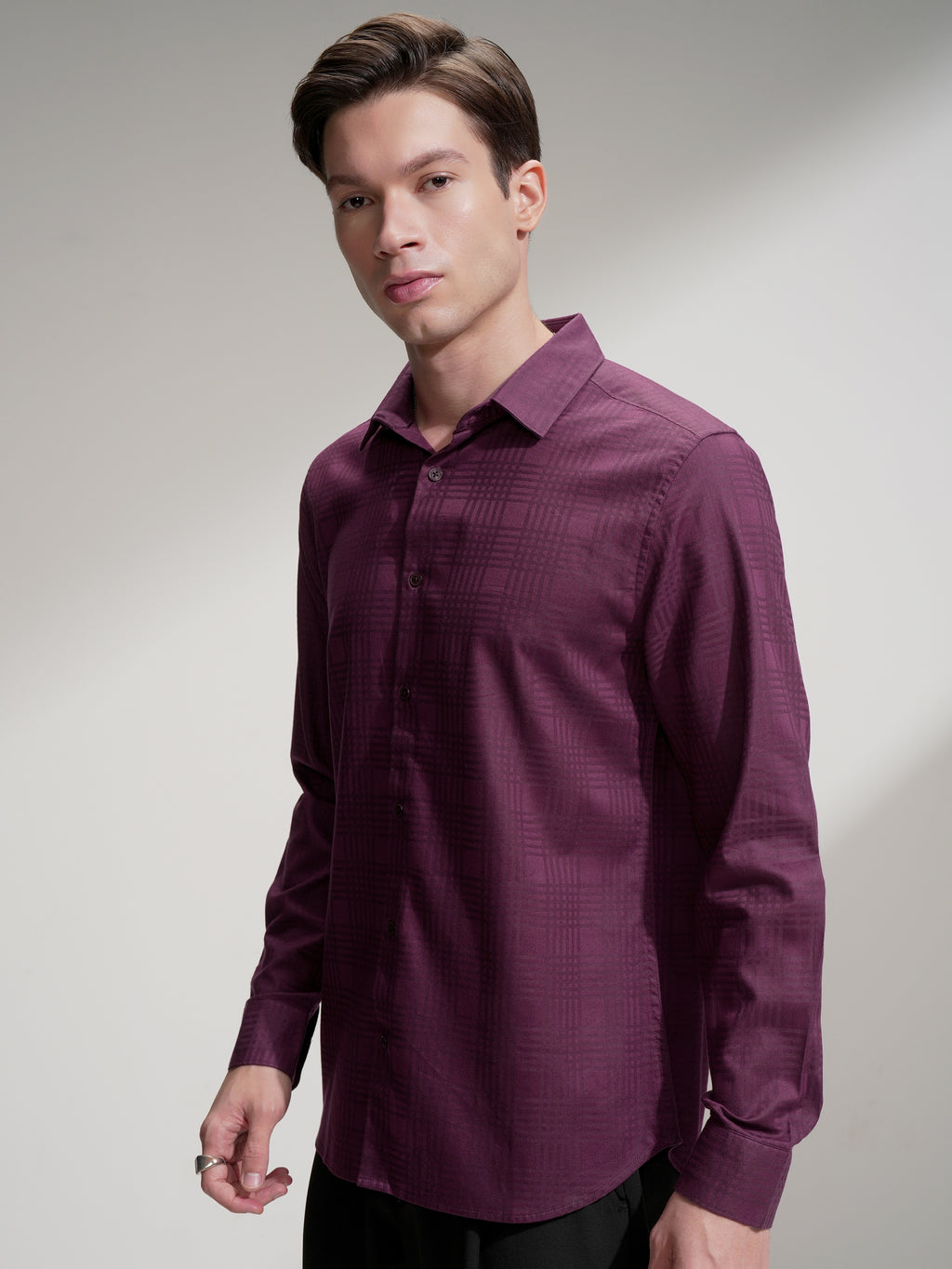 Highlander Men Burgundy Self Design Slim Fit Casual Shirt - Burgundy - Image 4