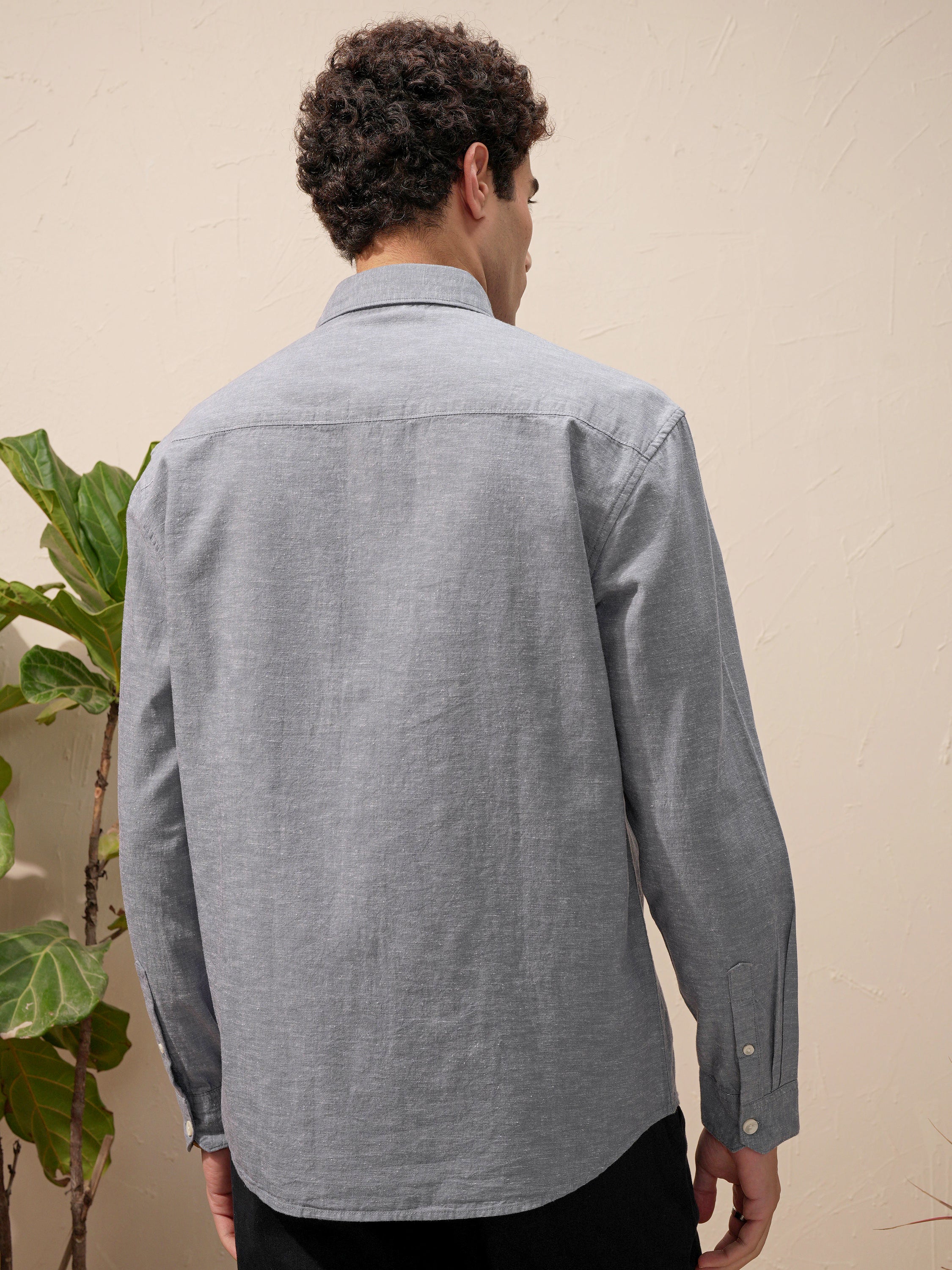 Highlander Men Blue Solid Relaxed Fit Casual Shirt - Blue - Image 3