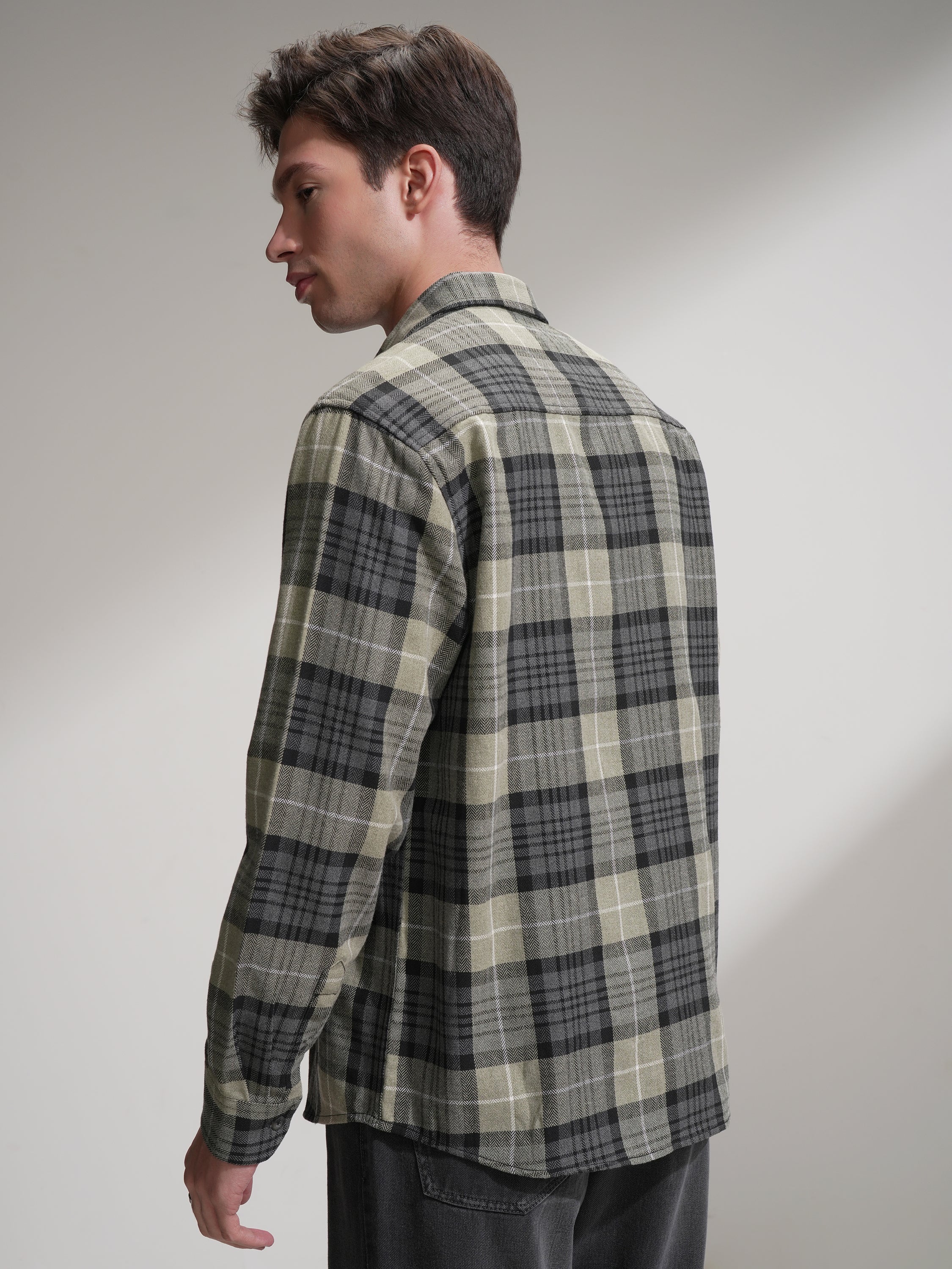 Highlander Men Olive Checked Relaxed Fit Casual Shirt - Olive - Image 3
