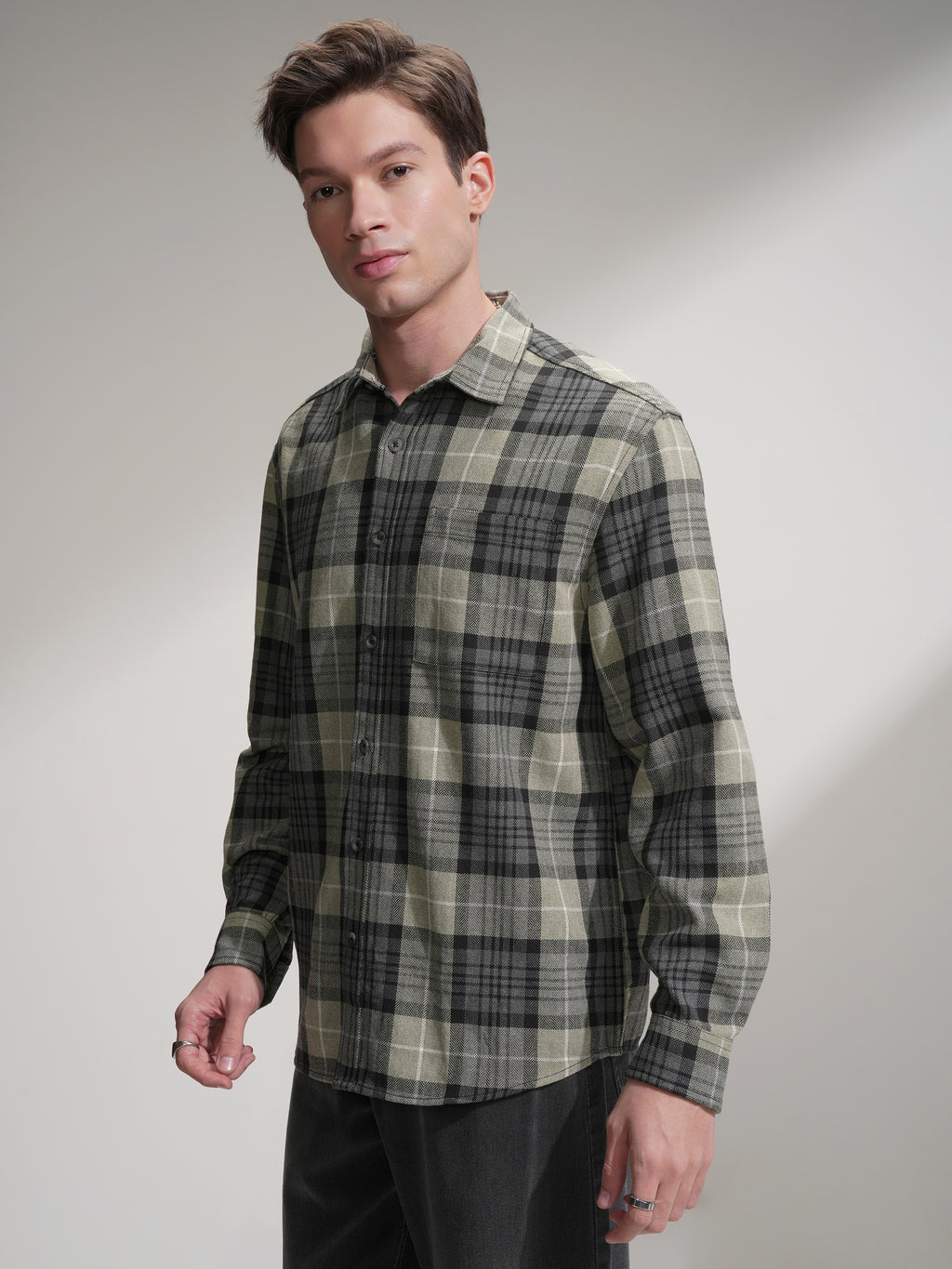 Highlander Men Olive Checked Relaxed Fit Casual Shirt - Olive - Image 4