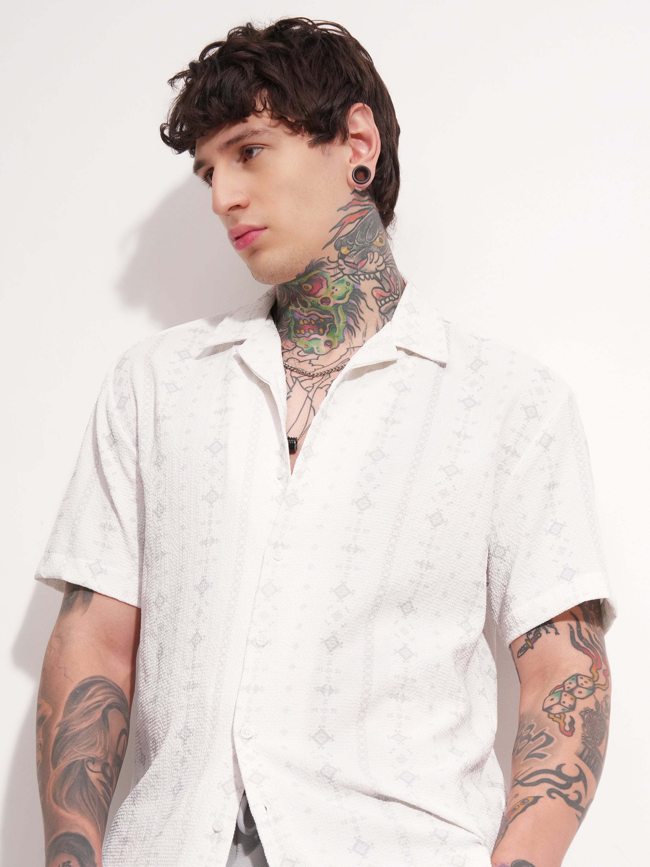 Highlander Men White Self Design Relaxed Fit Casual Shirt - White - Image 1