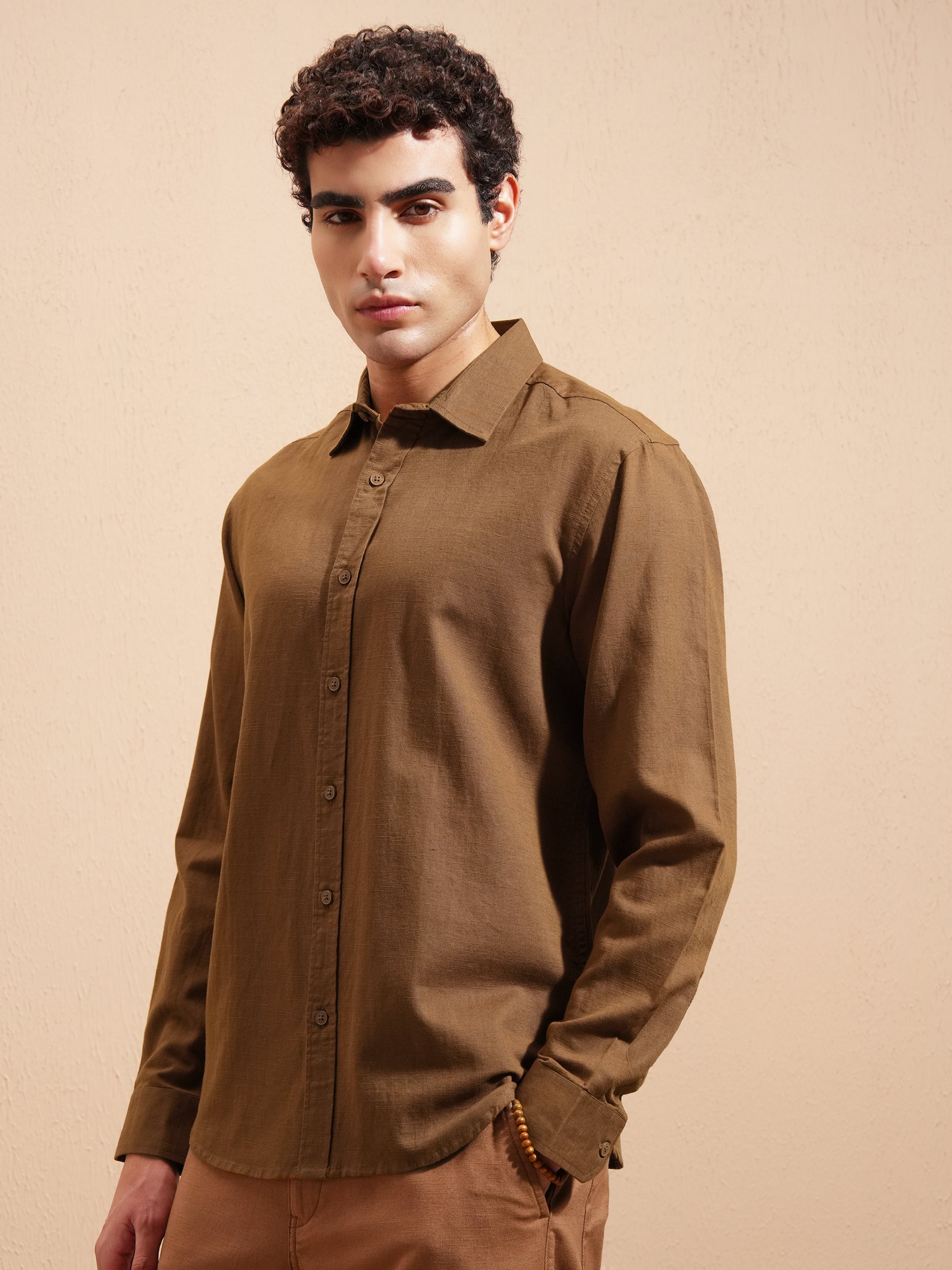 Highlander Men Brown Solid Relaxed Fit Casual Shirt - Brown - Image 4