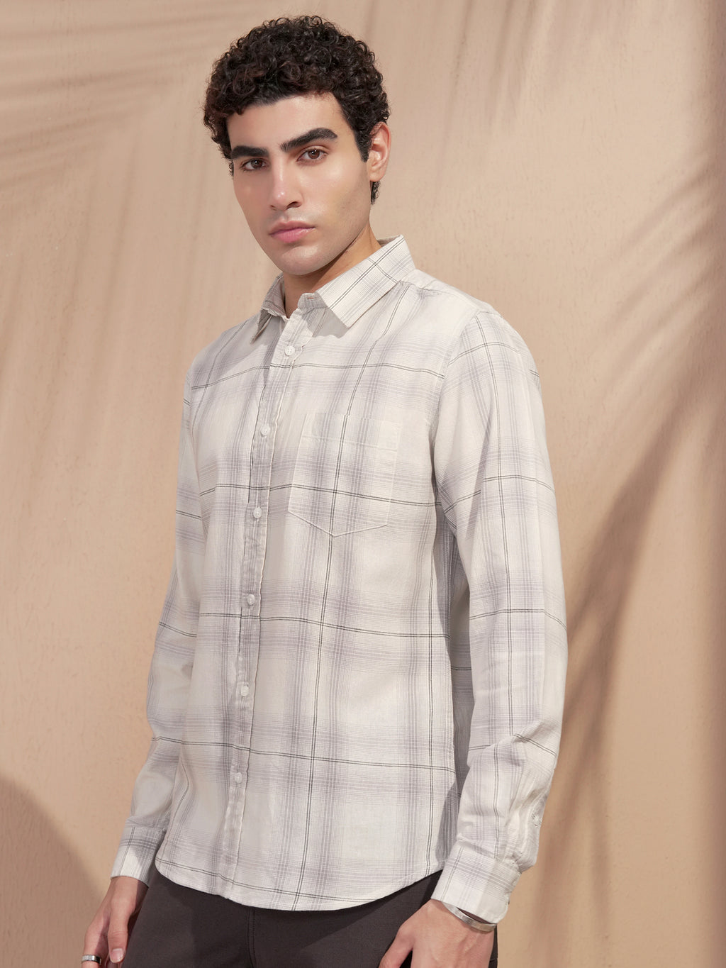Highlander Men Off White Checked Regular Fit Casual Shirt - Off White - Image 4