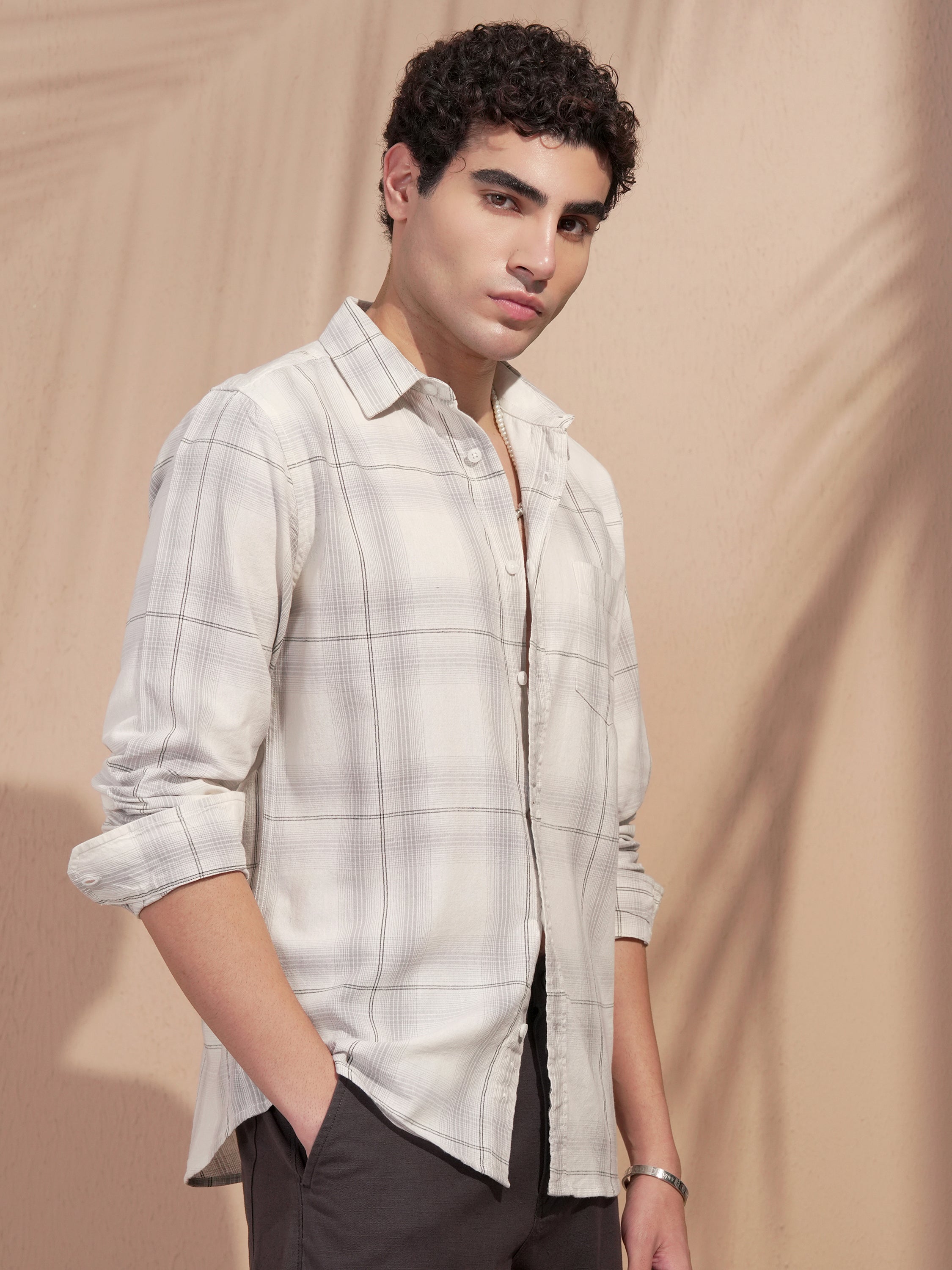 Highlander Men Off White Checked Regular Fit Casual Shirt - Off White - Image 6