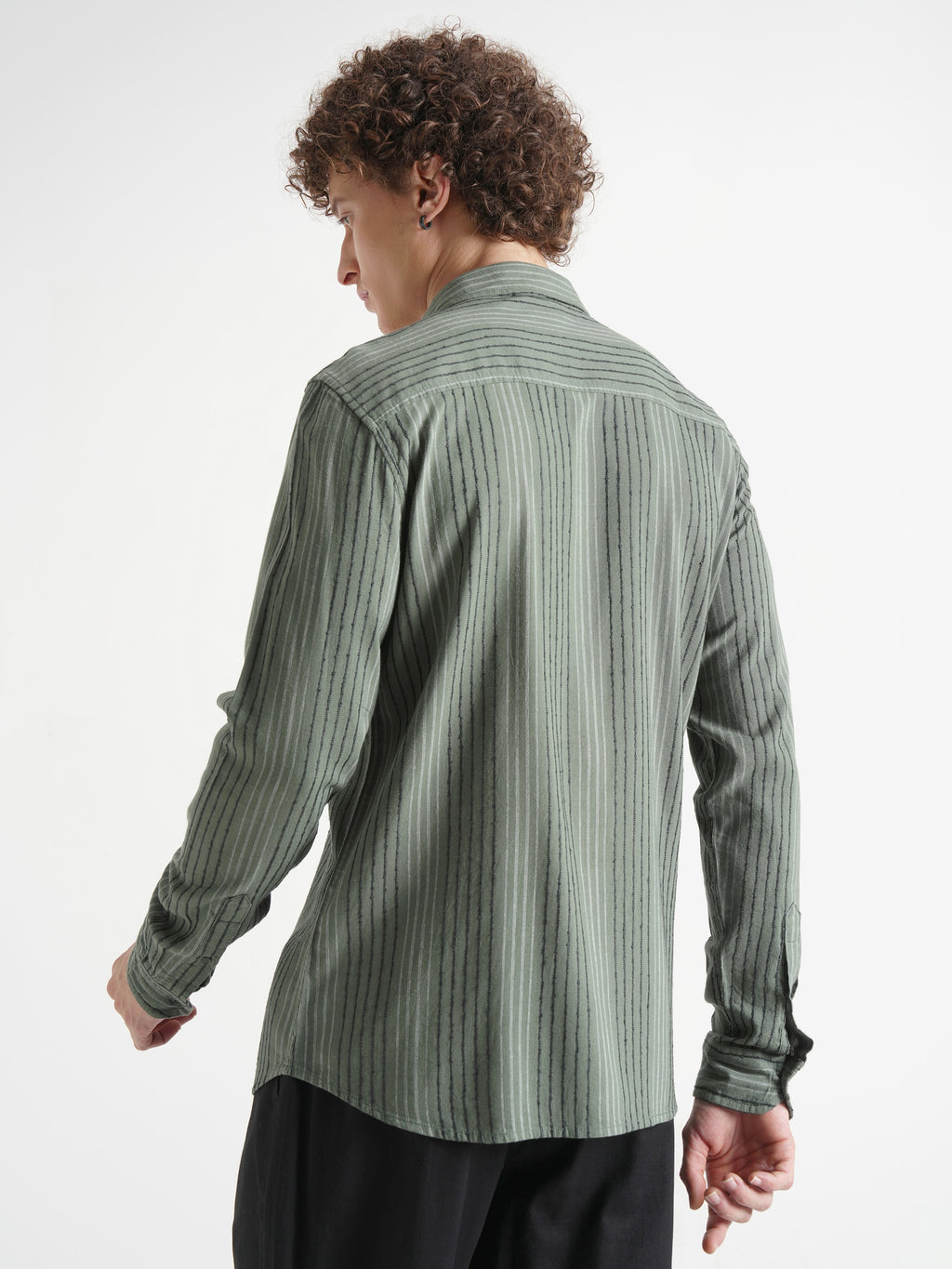 Highlander Men Green Striped Slim Fit Casual Shirt - Green - Image 3