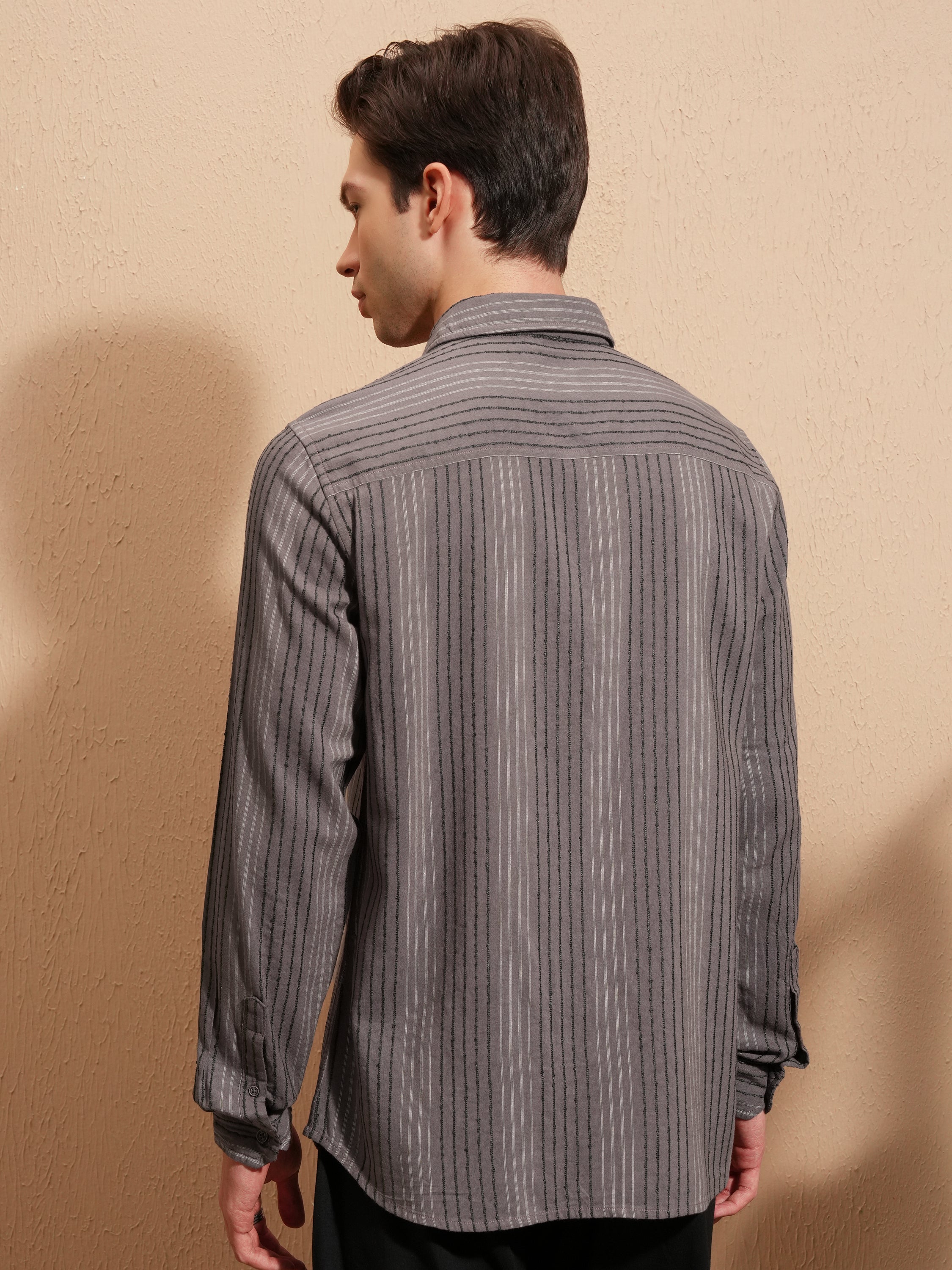 Highlander Men Lavender Striped Slim Fit Casual Shirt - Lavender - Image 3