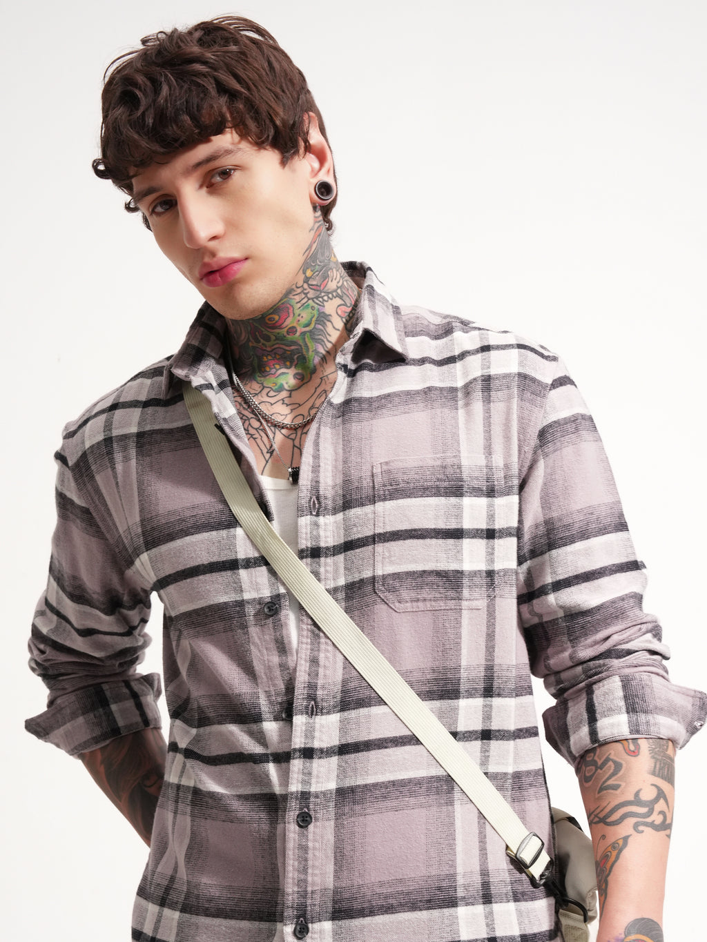Highlander Men Black Checked Relaxed Fit Casual Shirt - Black - Image 1