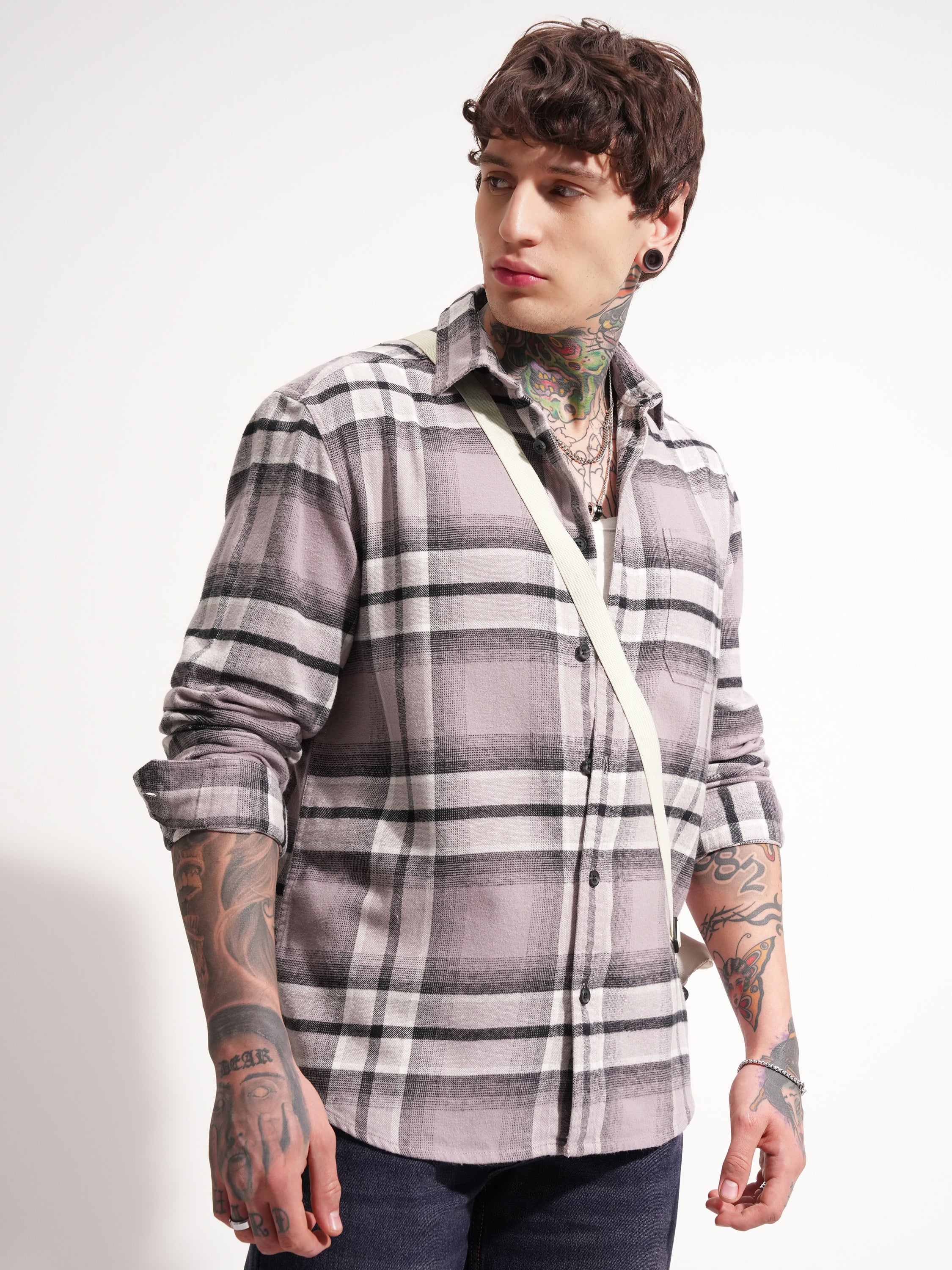 Highlander Men Black Checked Relaxed Fit Casual Shirt - Black - Image 6