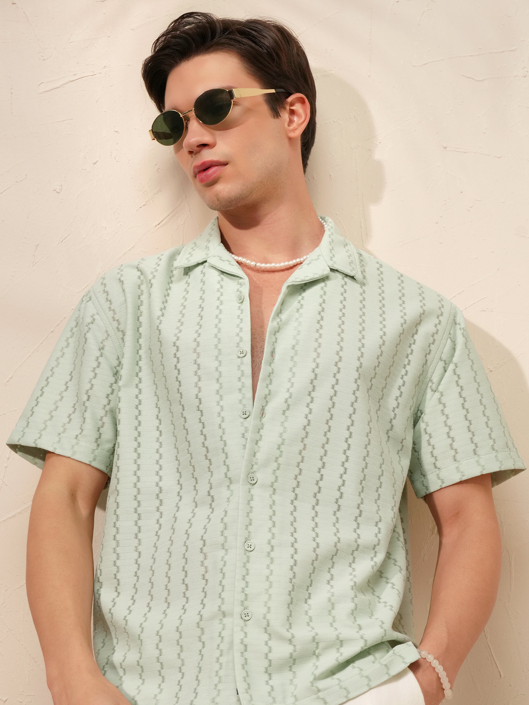 Highlander Men Green Self Design Relaxed Fit Casual Shirt - Green - Image 1