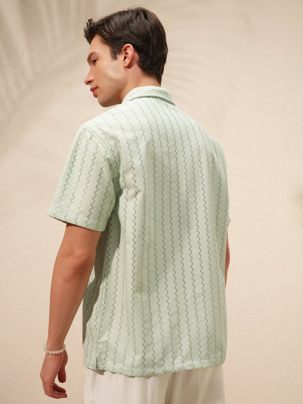 Highlander Men Green Self Design Relaxed Fit Casual Shirt - Green - Image 3
