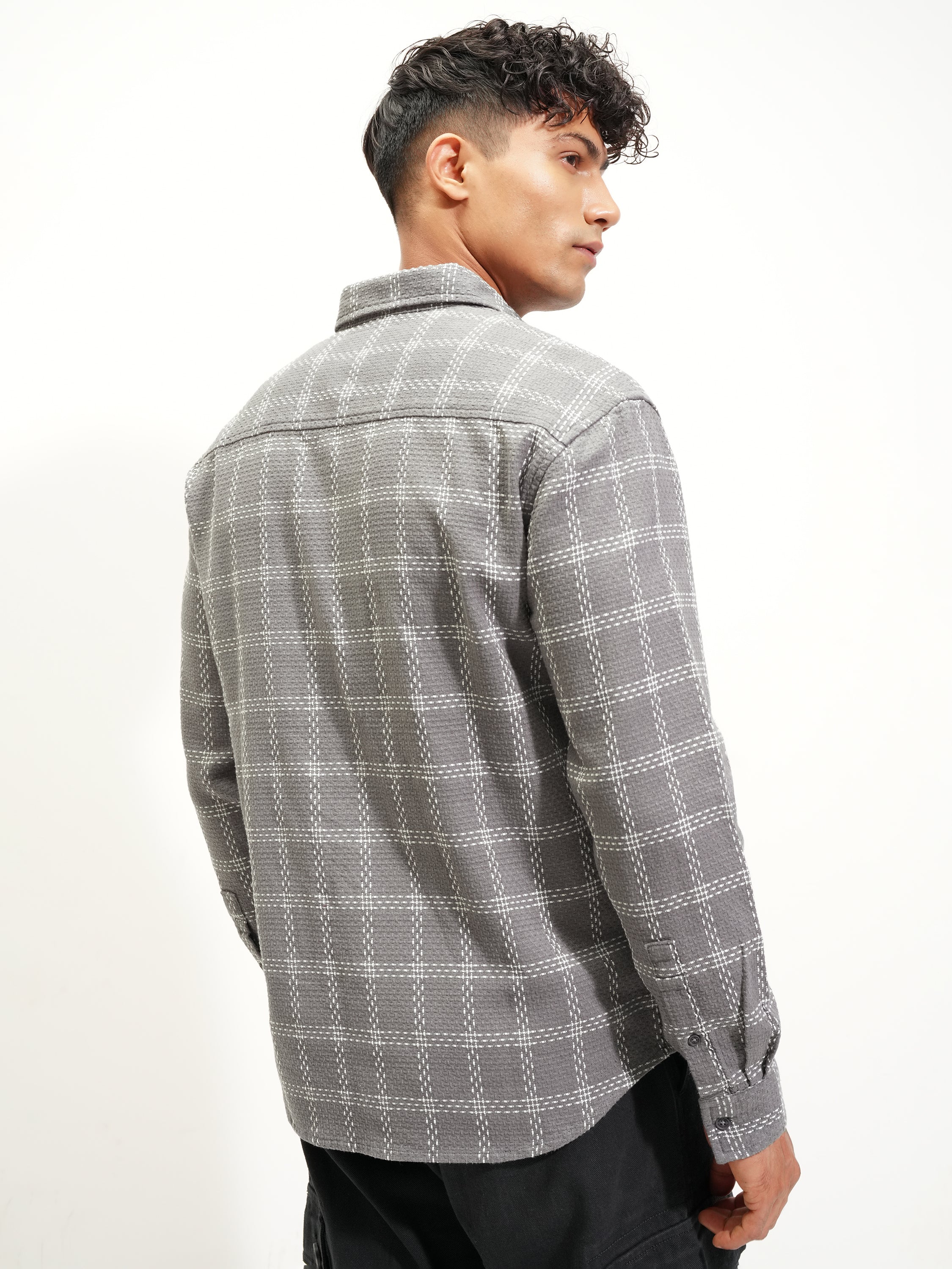 Highlander Men Grey Checked Relaxed Fit Casual Shirt - Grey - Image 3
