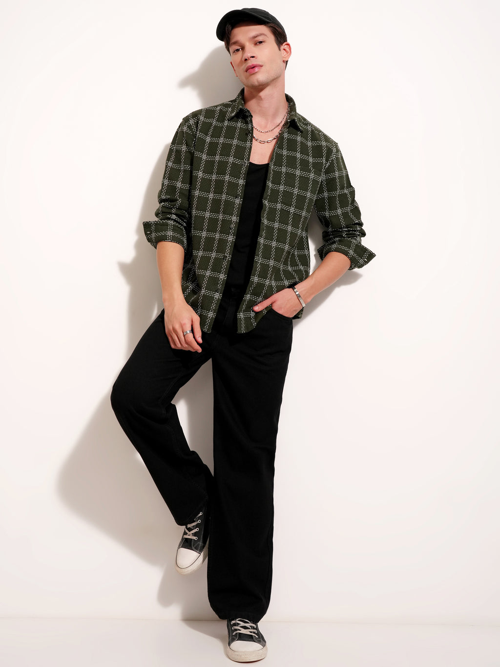 Highlander Men Green Checked Relaxed Fit Casual Shirt - Green - Image 2