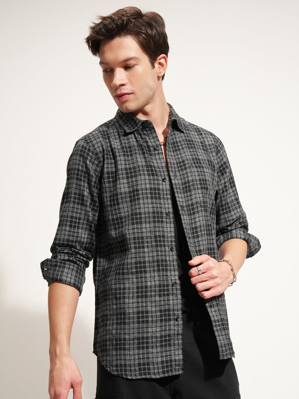 Highlander Men Black Checked Slim Fit Casual Shirt - Black - Image 6