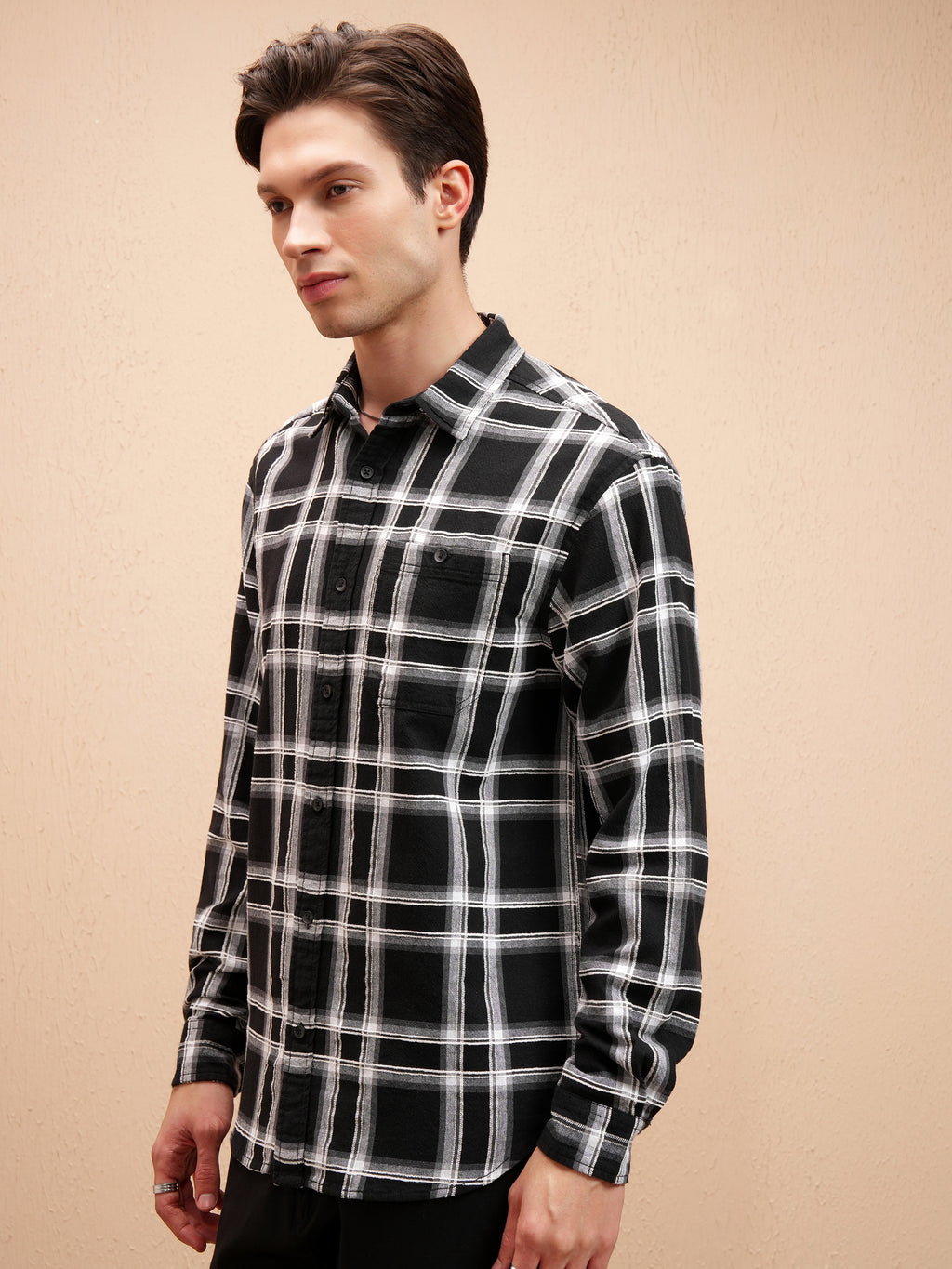 Highlander Men Black Checked Relaxed Fit Casual Shirt - Black - Image 4
