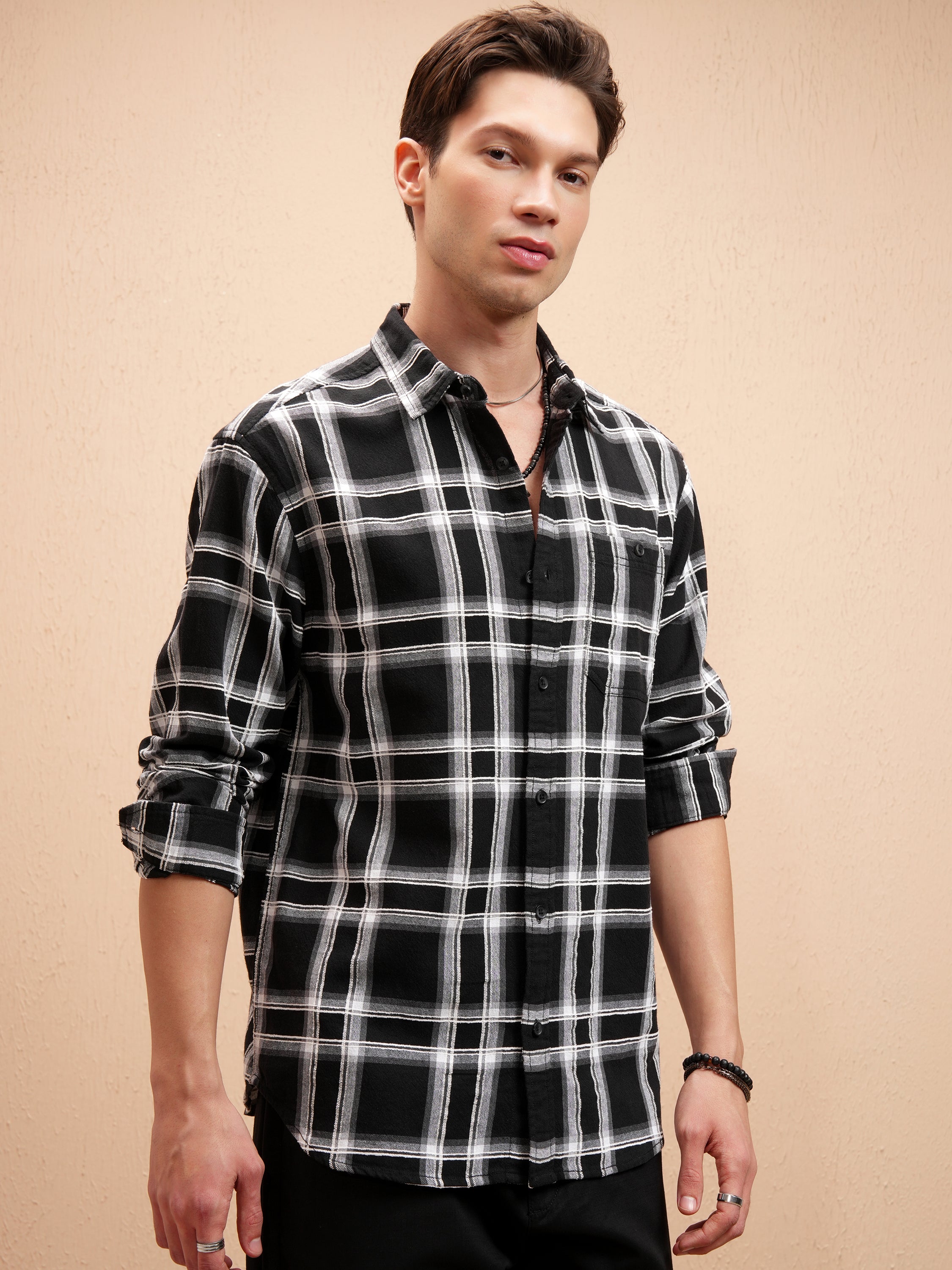 Highlander Men Black Checked Relaxed Fit Casual Shirt - Black - Image 6