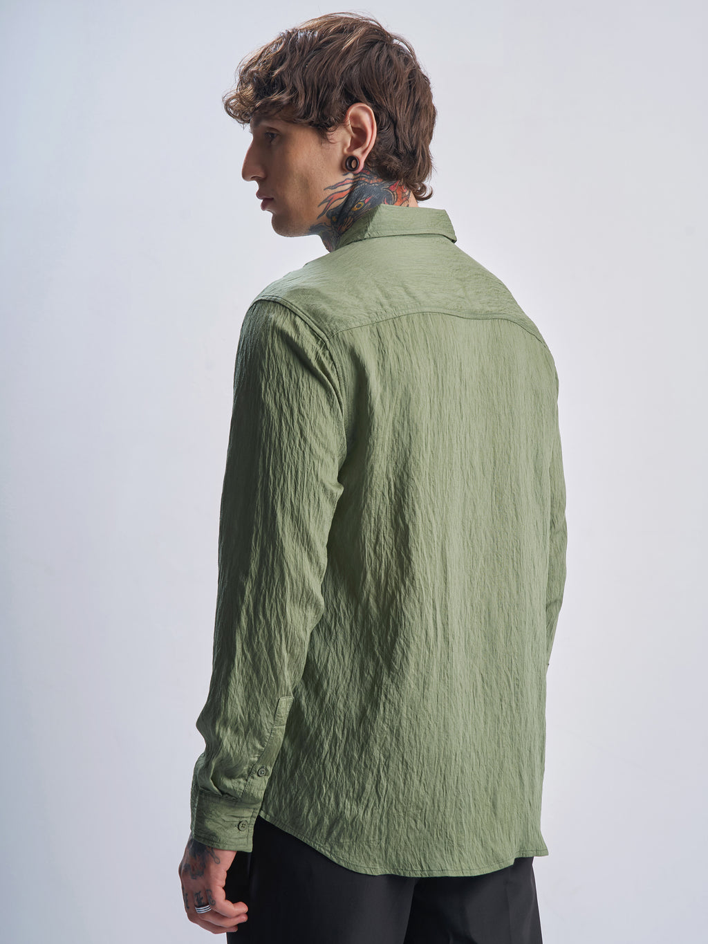 Highlander Men Green Crushed Relaxed Fit Casual Shirt - Green - Image 3