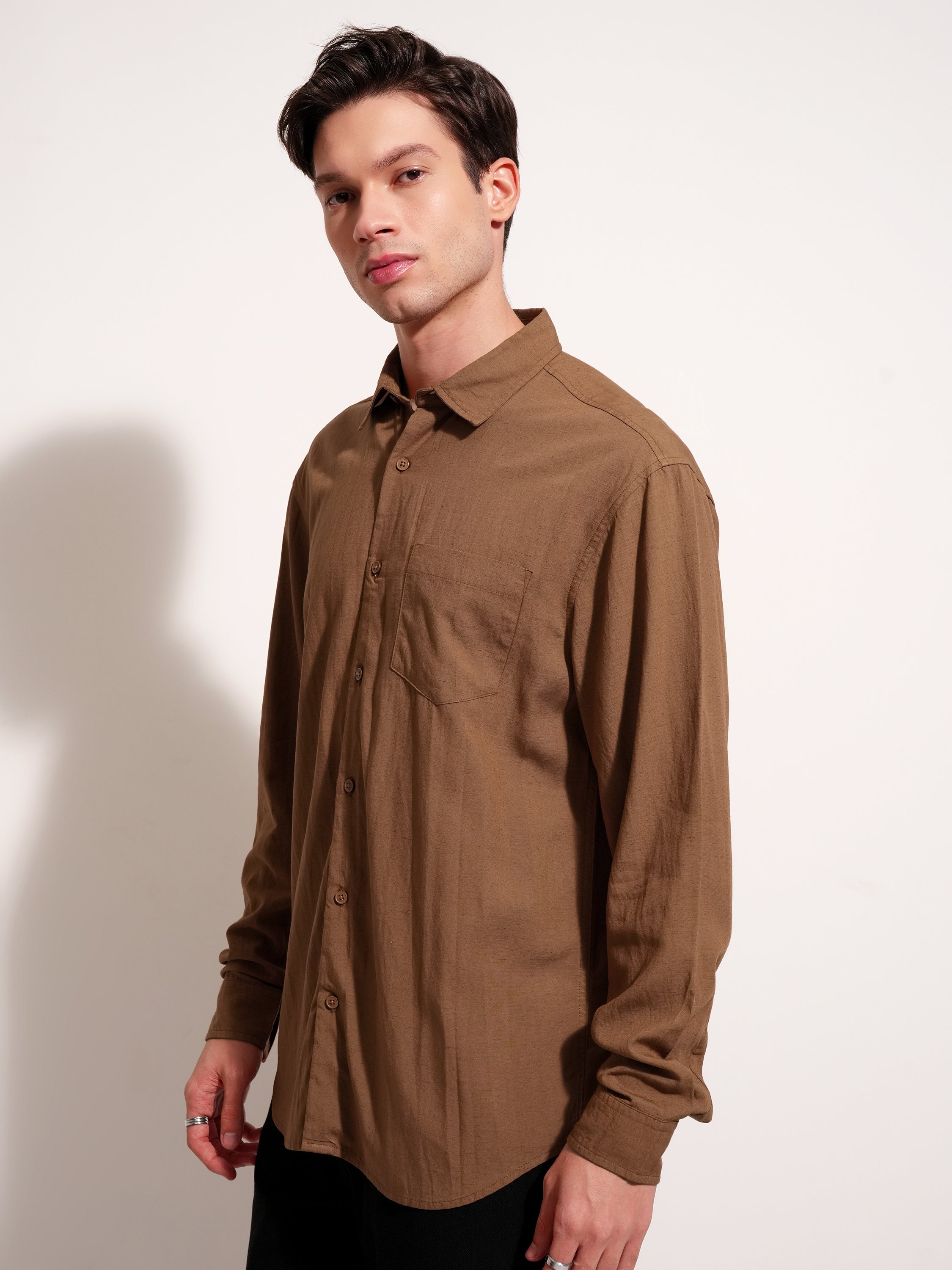 Highlander Men Brown Solid Relaxed Fit Casual Shirt - Brown - Image 4