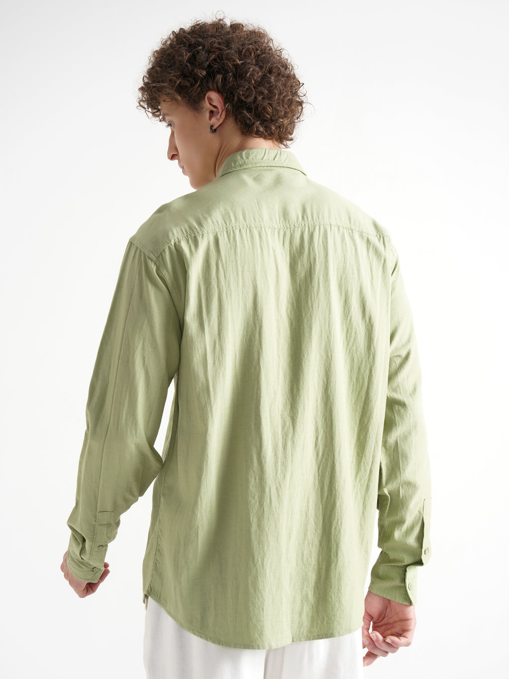 Highlander Men Green Self Design Relaxed Fit Casual Shirt - Green - Image 3