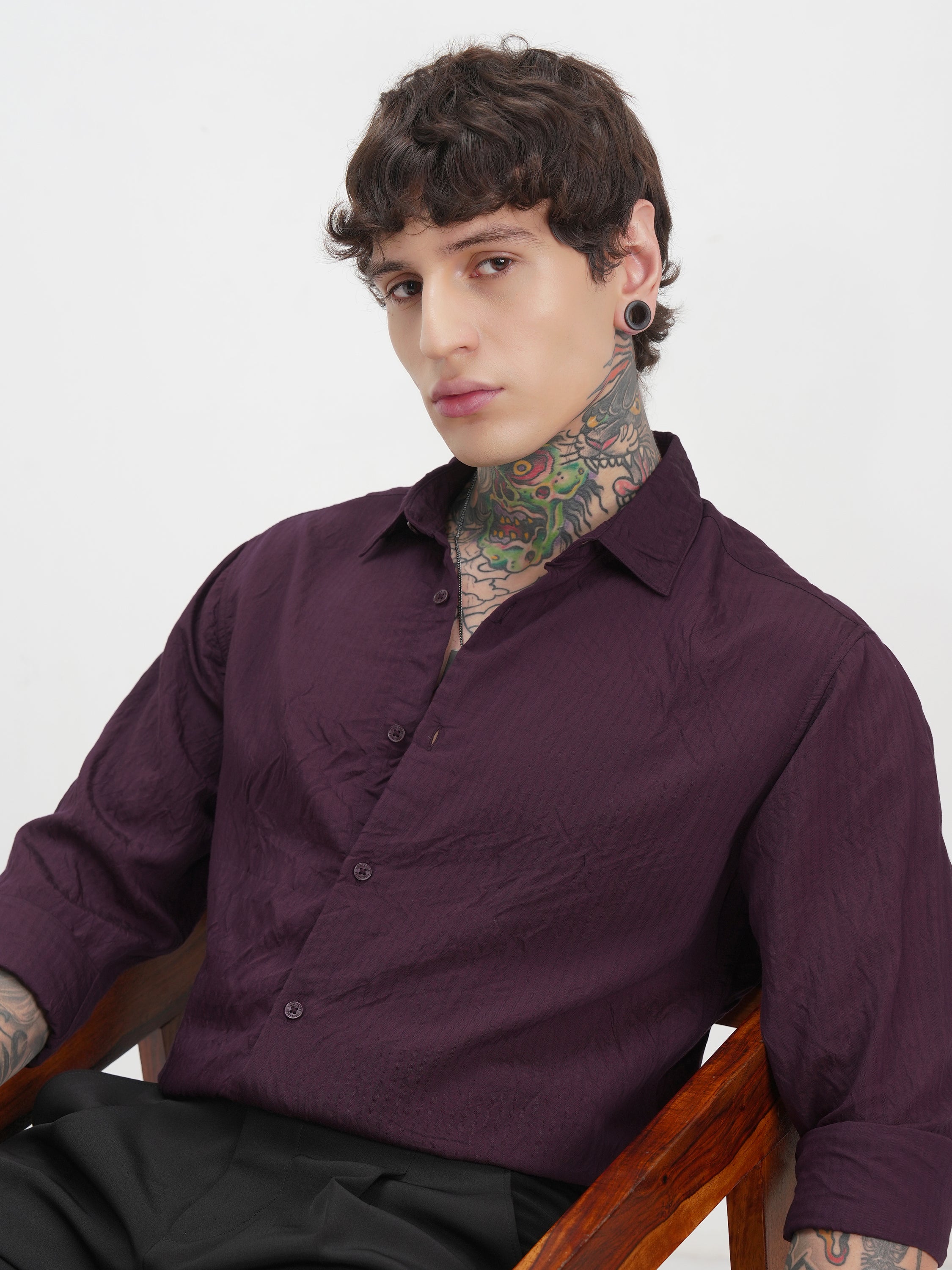 Highlander Men Burgundy Self Design Slim Fit Casual Shirt - Burgundy - Image 1
