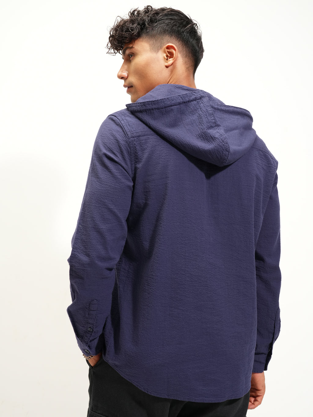 Highlander Men Navy Blue Self Design Slim Fit Casual Shirt - Navy Blue - Image 3