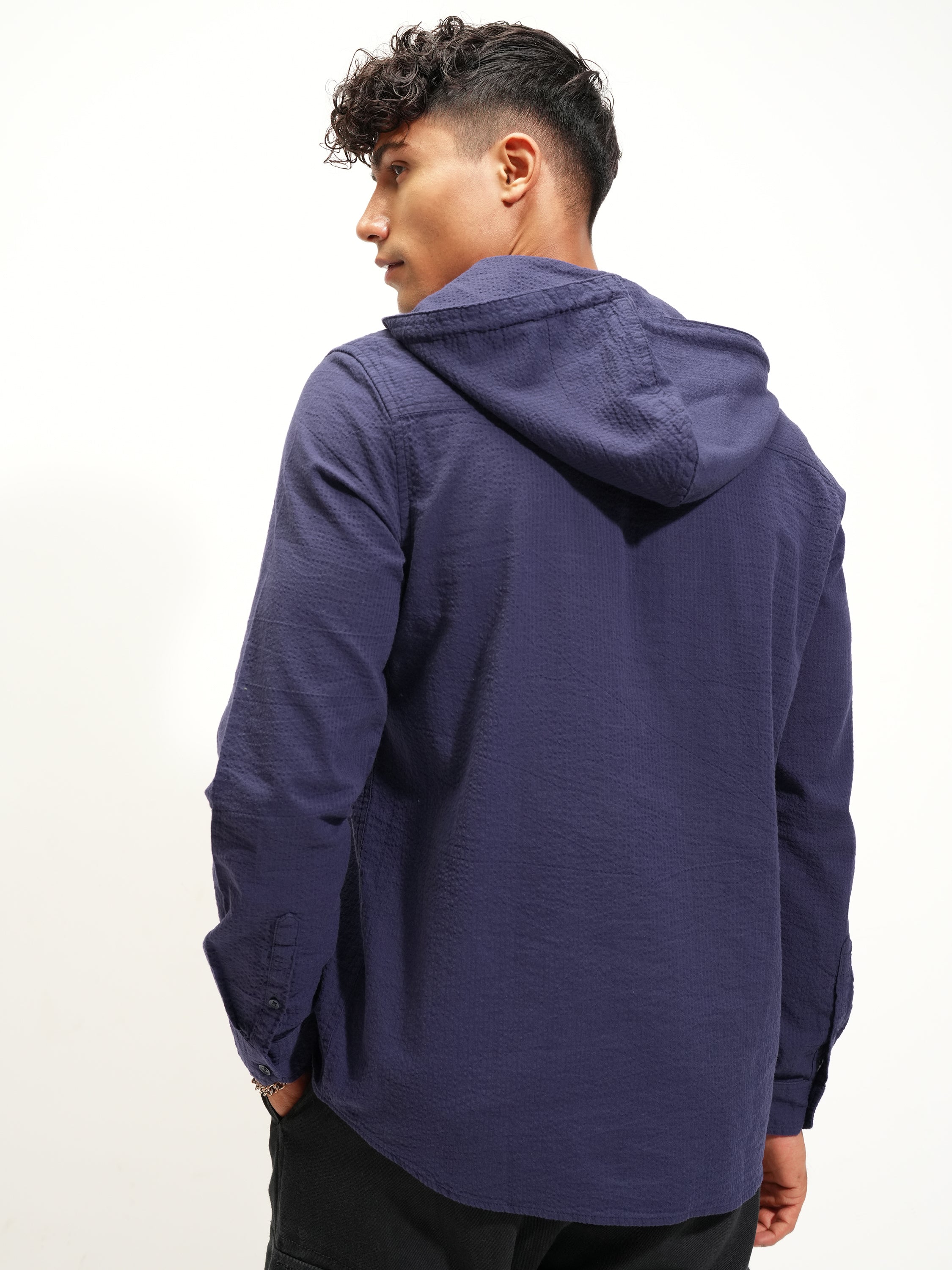 Highlander Men Navy Blue Self Design Slim Fit Casual Shirt - Navy Blue - Image 3