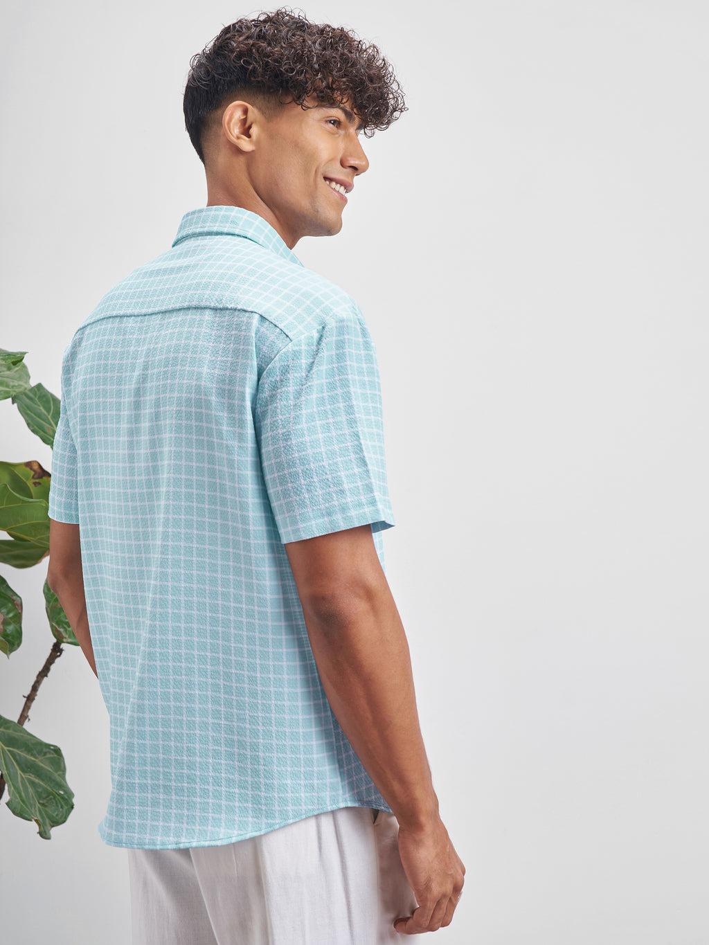 Highlander Men Blue Checked Relaxed Fit Casual Shirt - Blue - Image 3
