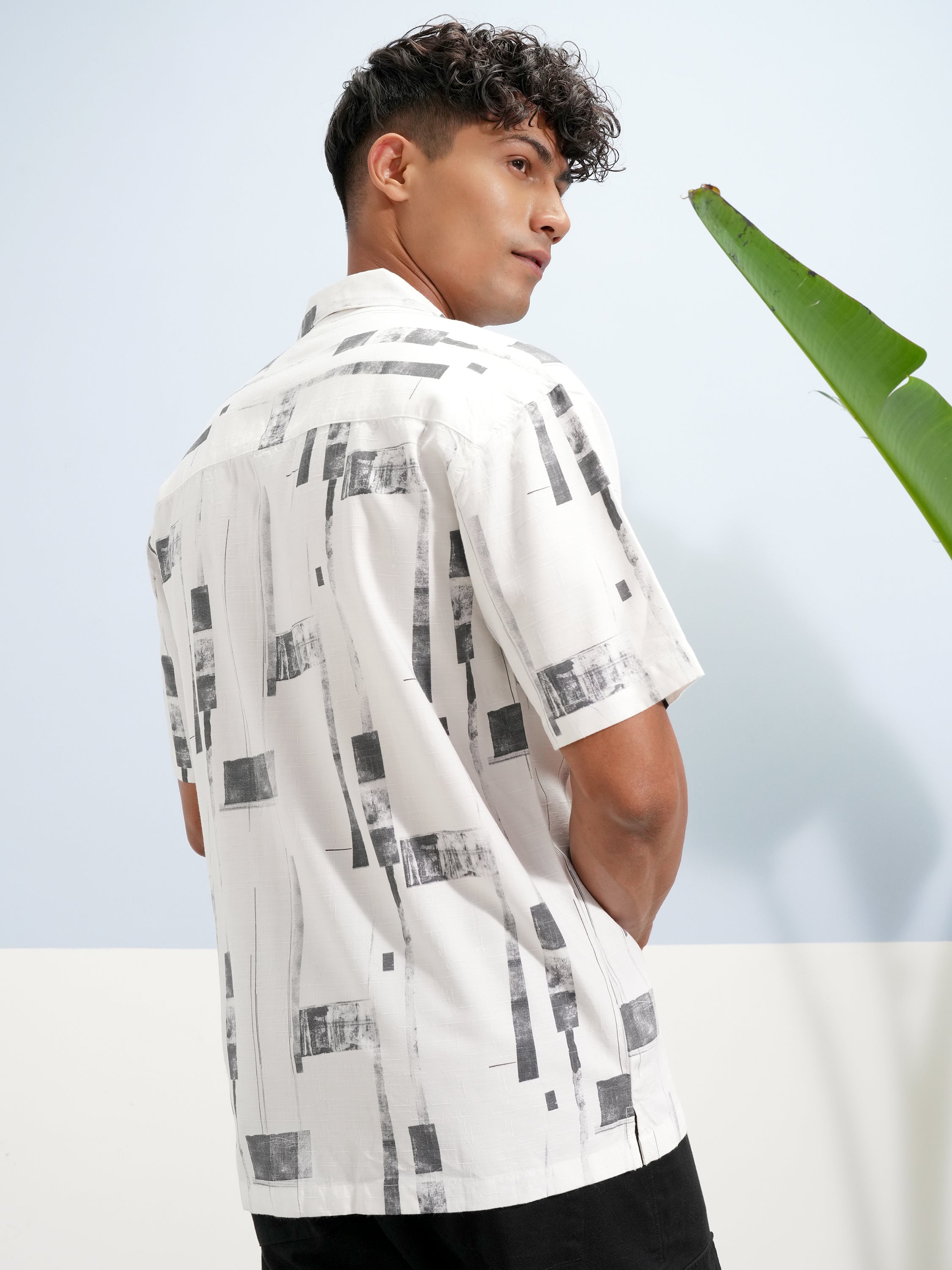 Highlander Men White Printed Relaxed Fit Casual Shirt - White - Image 3