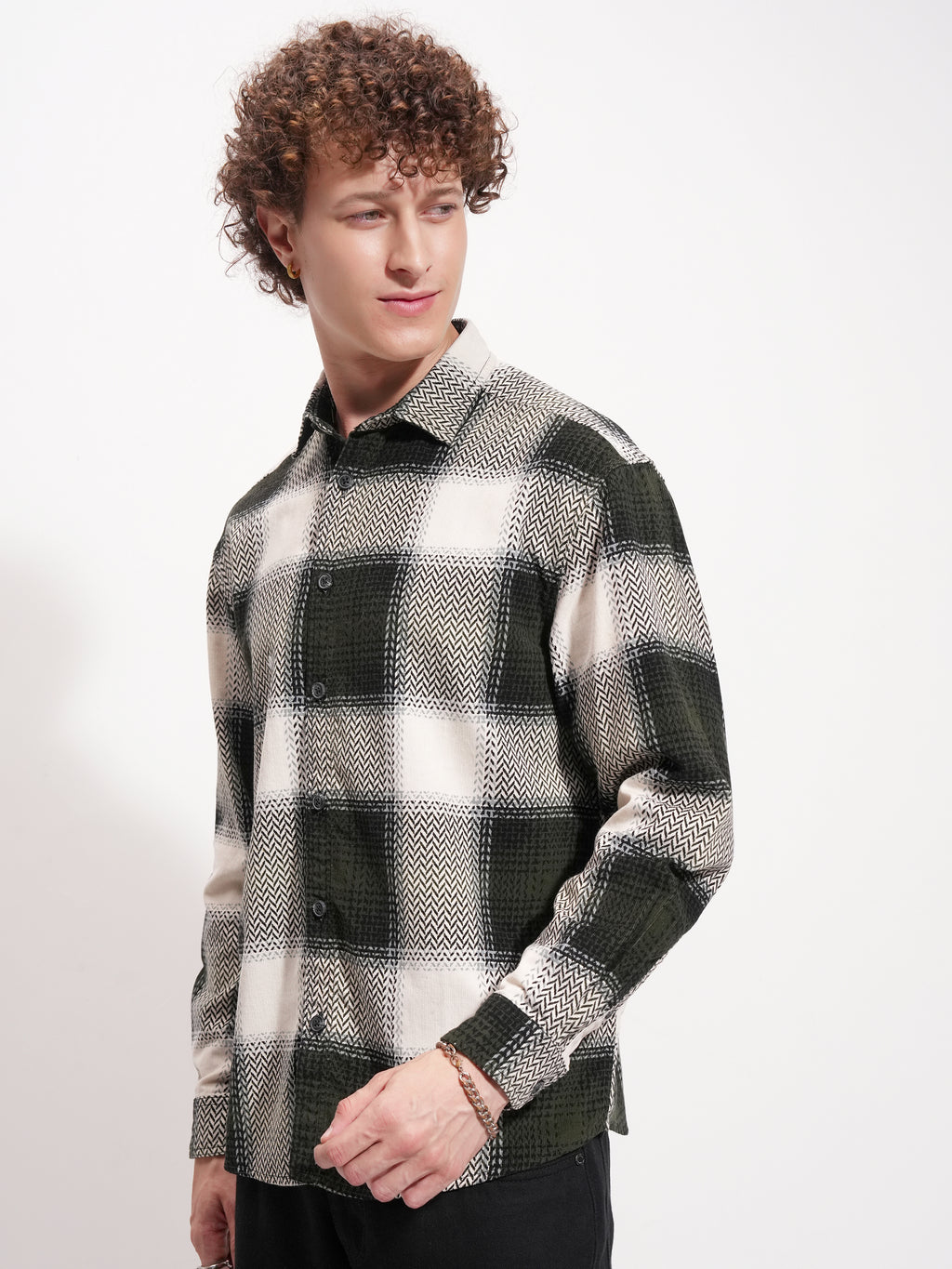 Highlander Men Black Checked Relaxed Fit Casual Shirt - Black - Image 4