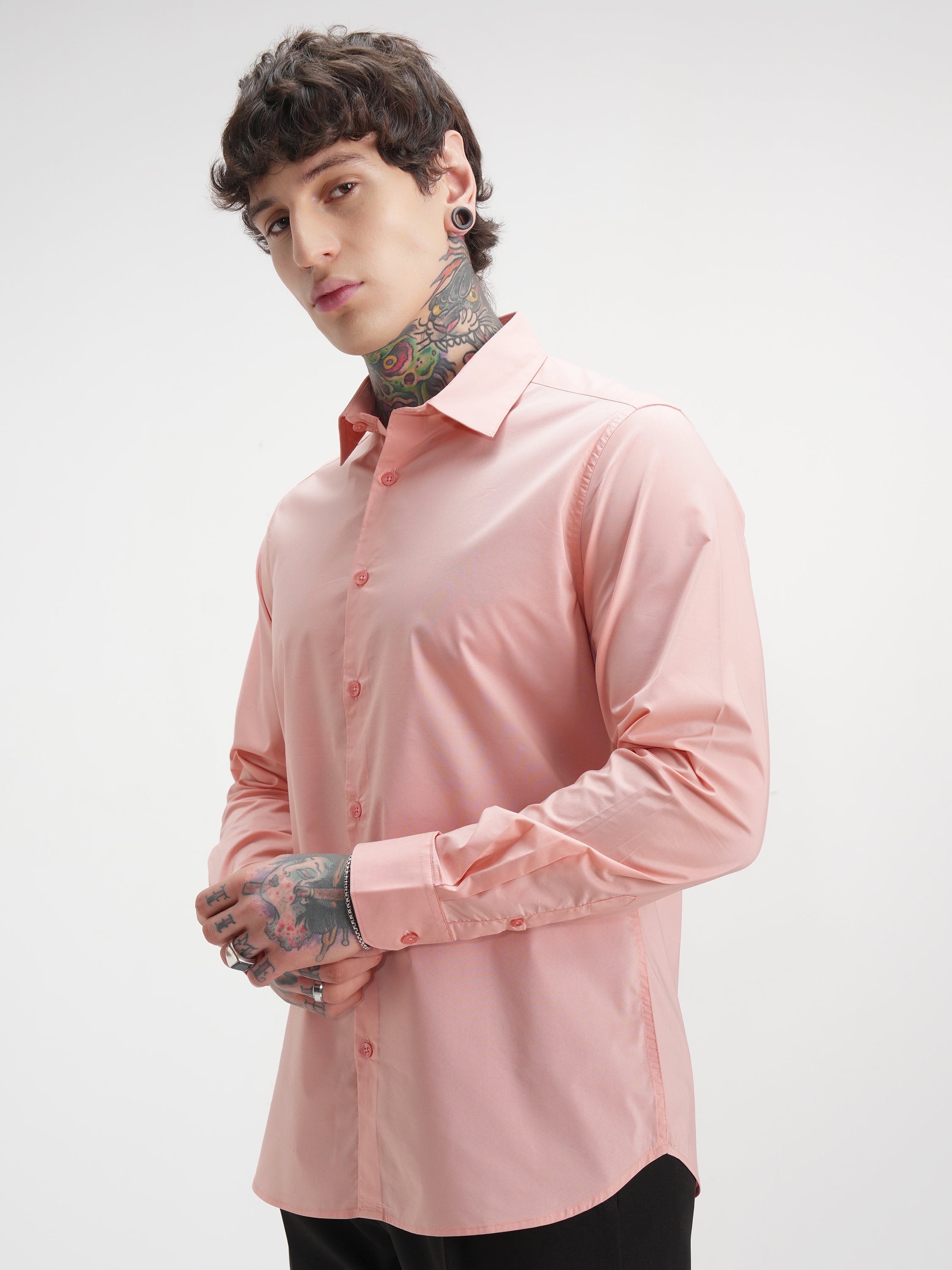 Highlander Men Pink Solid Slim Fit Casual Shirt - Pink - Image 4