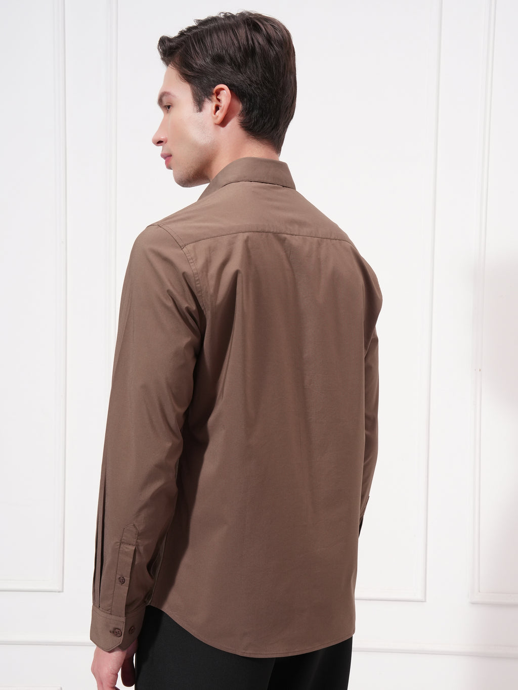Highlander Men Brown Solid Slim Fit Casual Shirt - Brown - Image 3