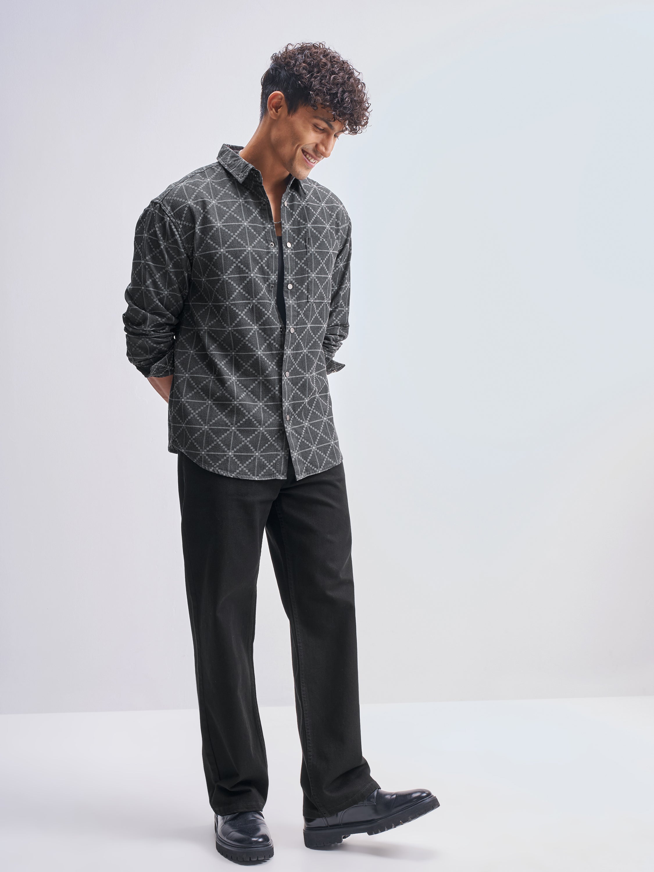 Highlander Men Grey Printed Relaxed Fit Casual Shirt - Grey - Image 2