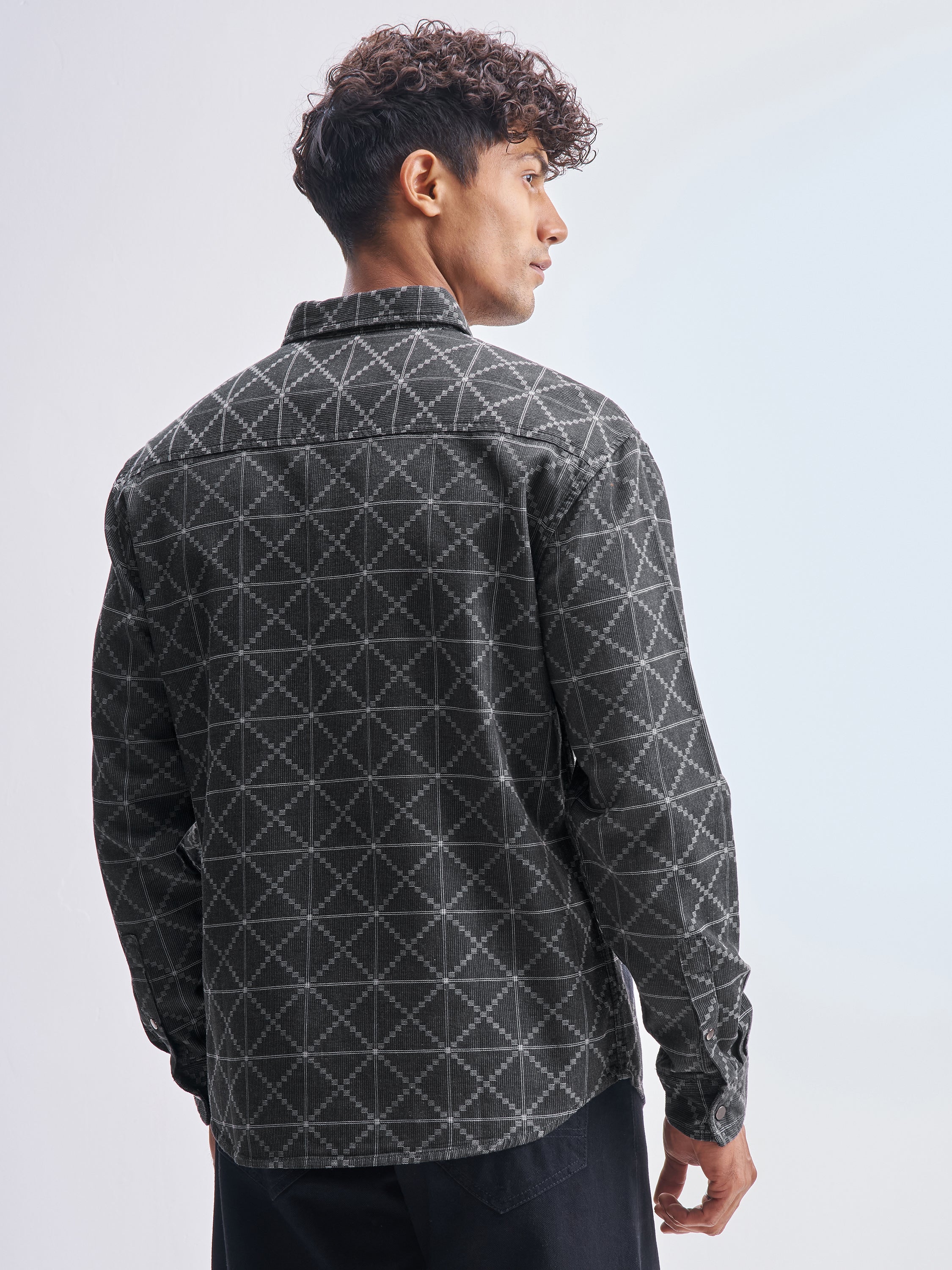 Highlander Men Grey Printed Relaxed Fit Casual Shirt - Grey - Image 3